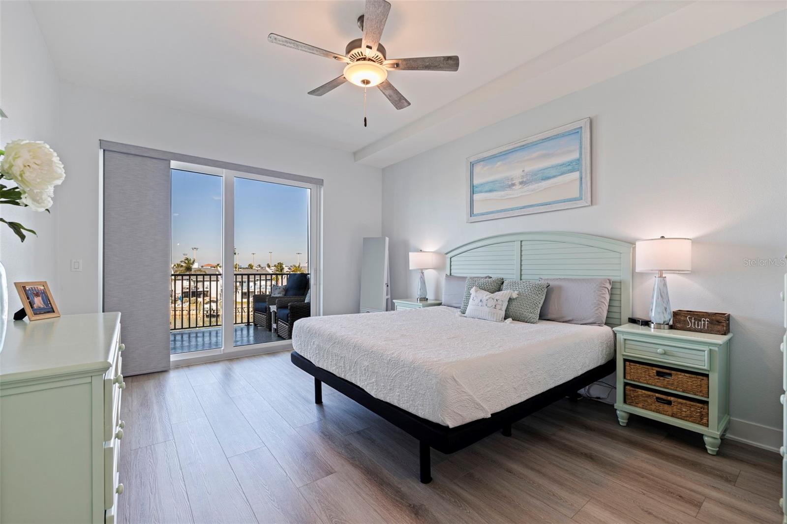 RESIDENCES AT TOWN CENTER CONDO - Residential