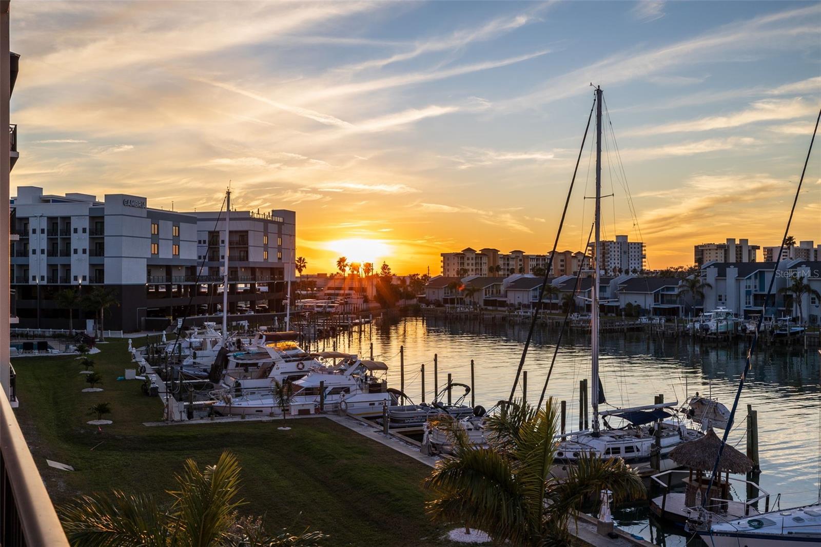 RESIDENCES AT TOWN CENTER CONDO - Residential