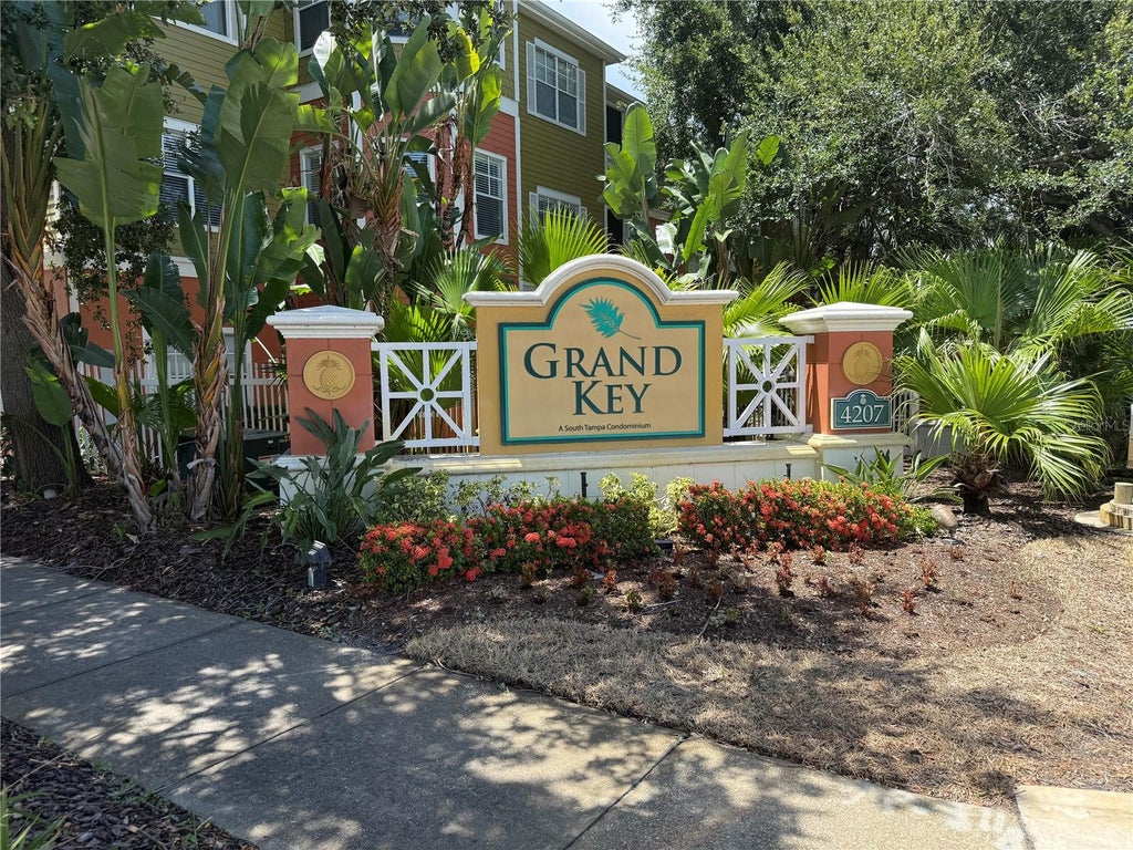 Photo of 4207 S Dale Mabry Highway #2414, Tampa, FL 33611 (MLS # TB8559353)