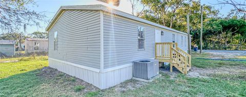 A home in BARTOW