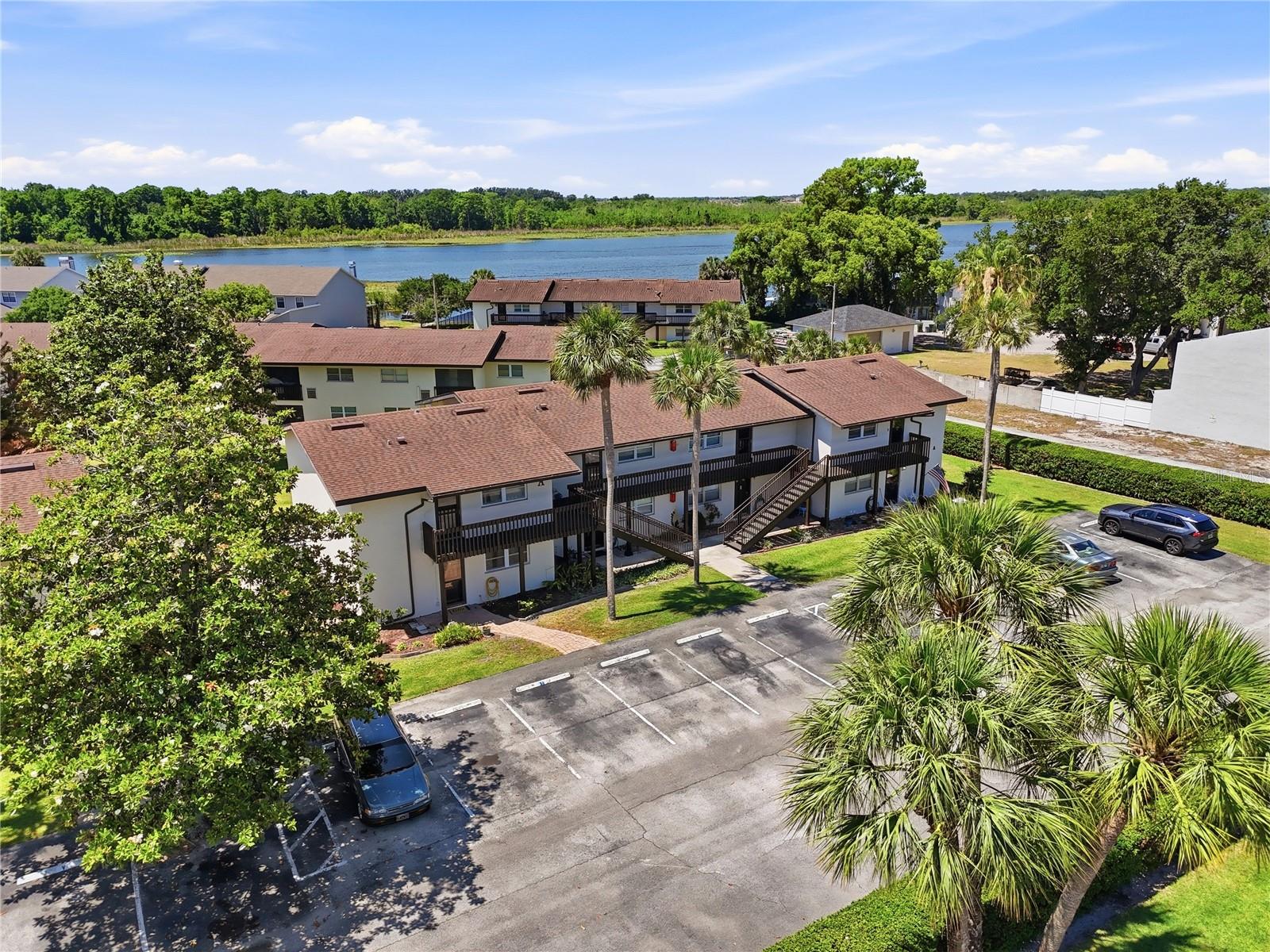 SANDY COVE WINTER HAVEN - Residential