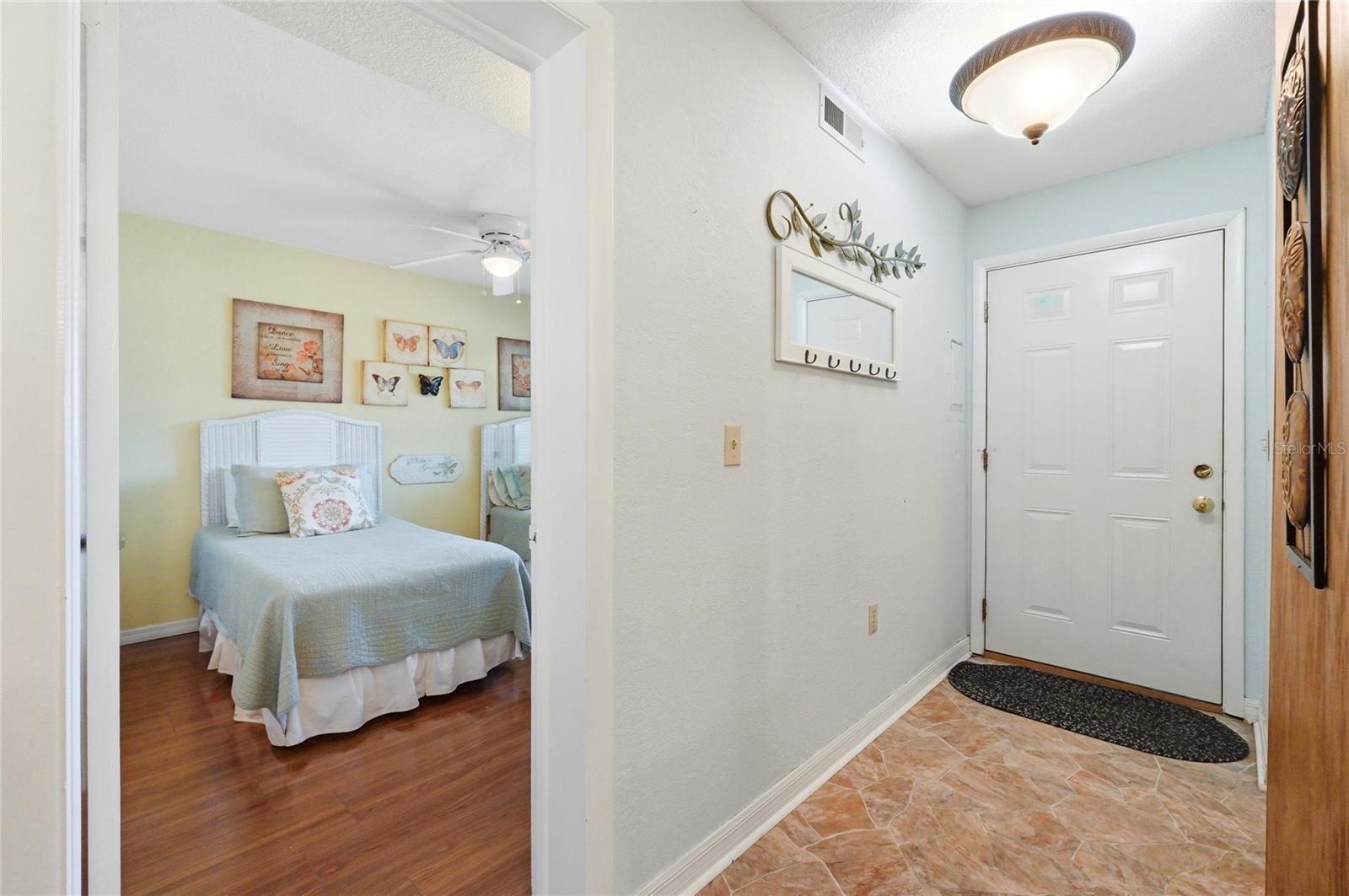SANDY COVE WINTER HAVEN - Residential
