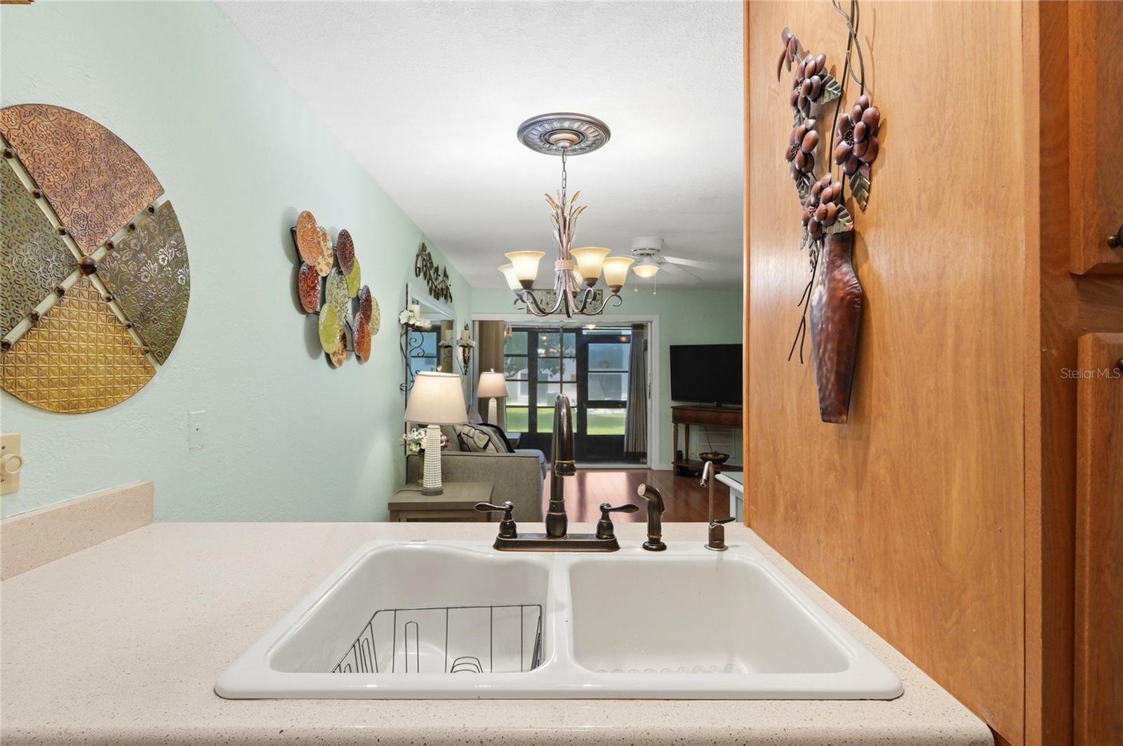 SANDY COVE WINTER HAVEN - Residential