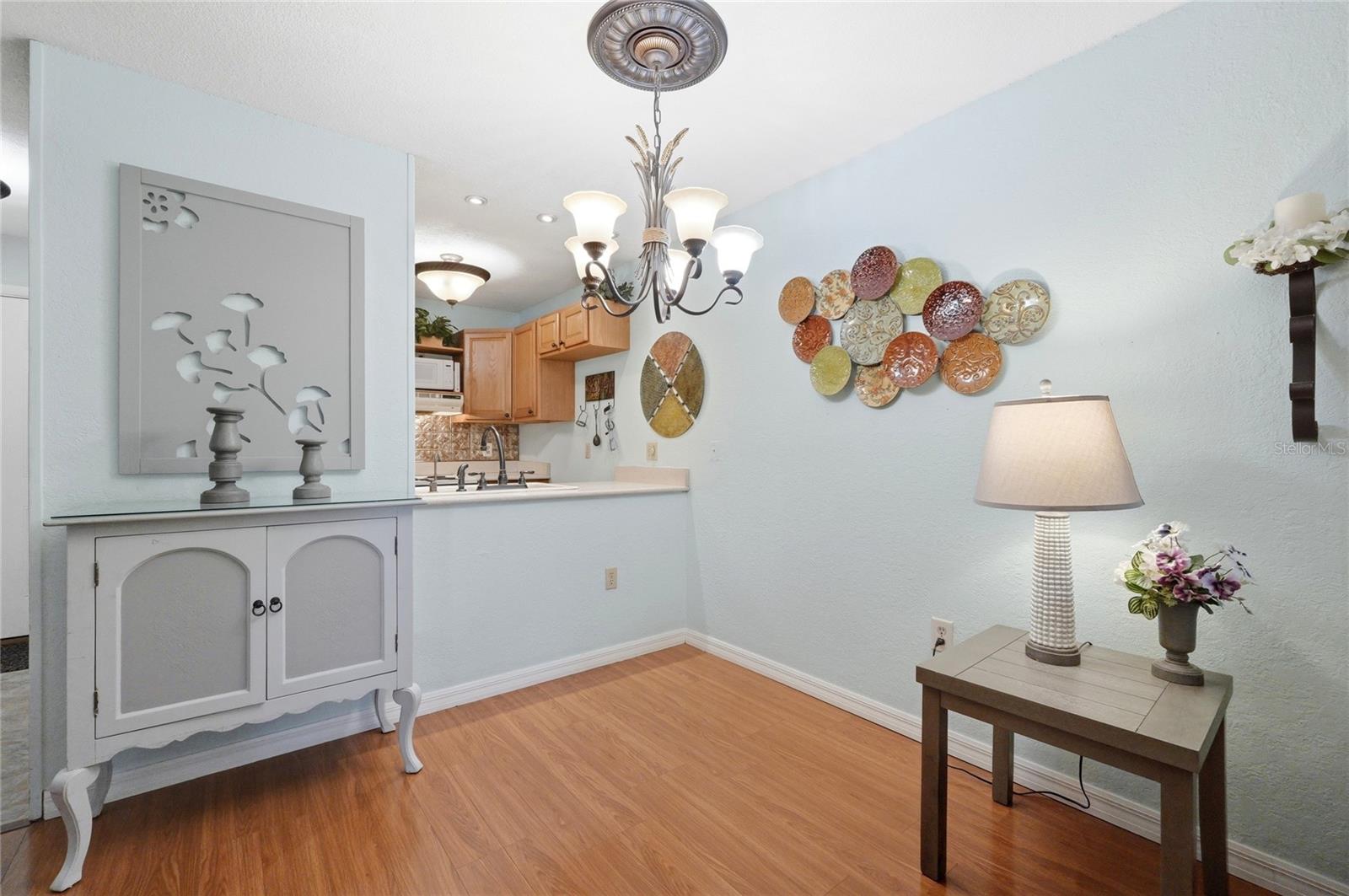 SANDY COVE WINTER HAVEN - Residential
