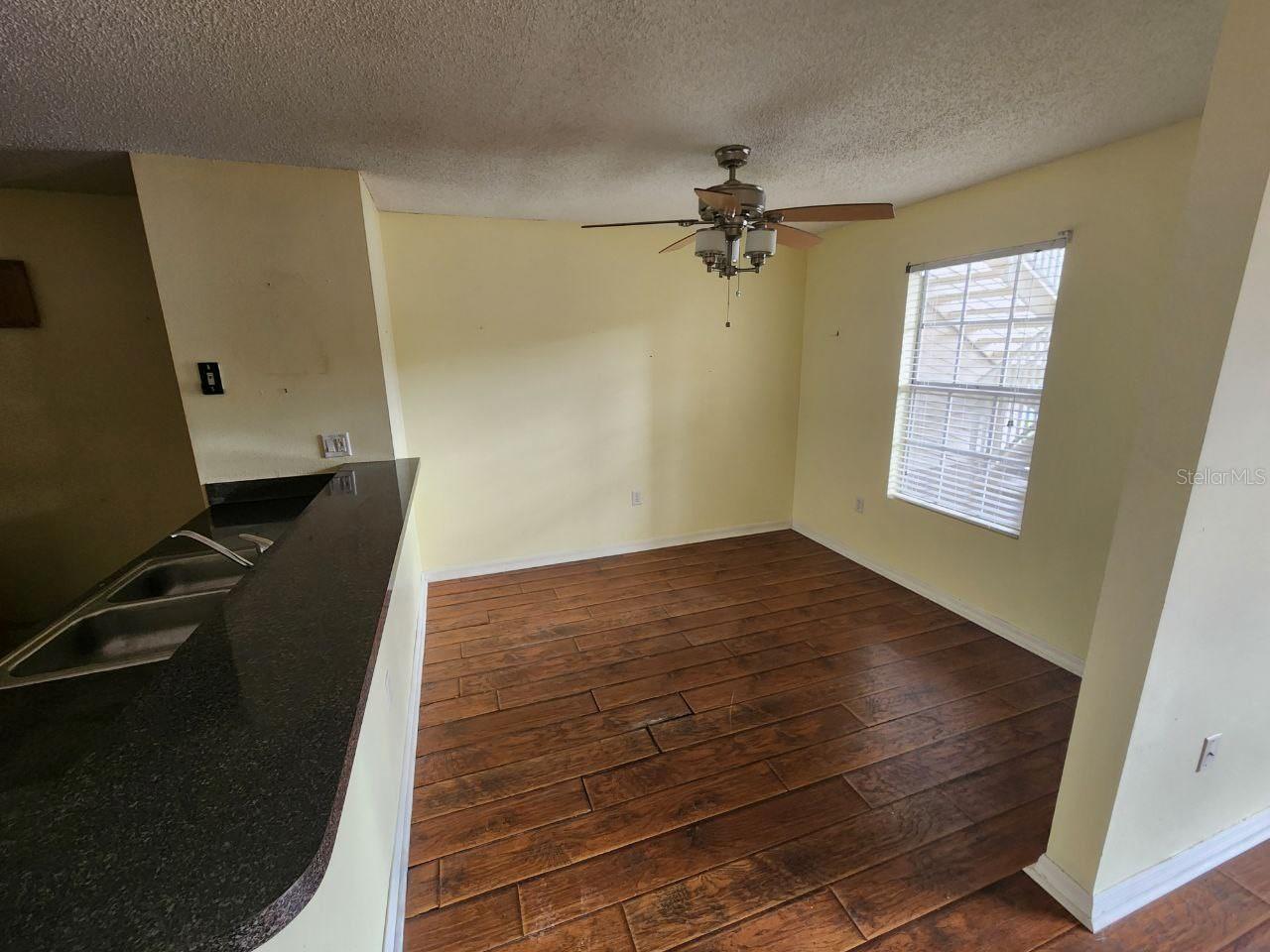 PARK LAKE AT PARSONS A CONDOMI - Residential