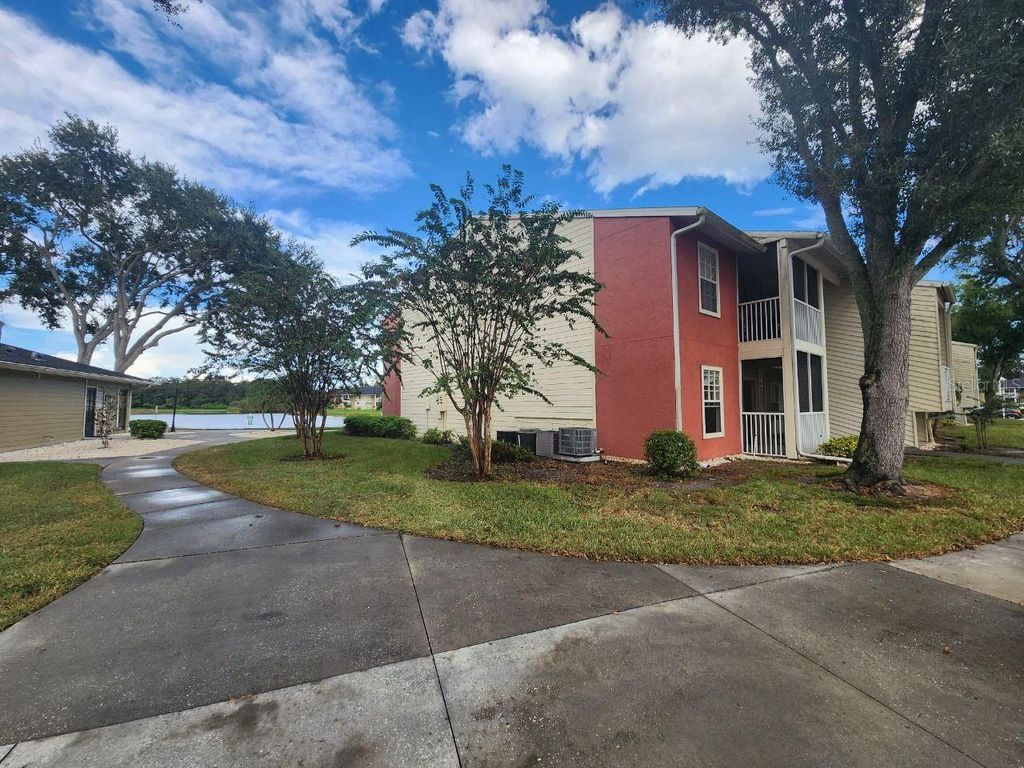 Photo of 214 Lake Parsons Green #101, Brandon, FL 33511 (MLS # TB8436587)
