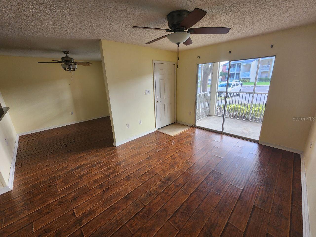 PARK LAKE AT PARSONS A CONDOMI - Residential