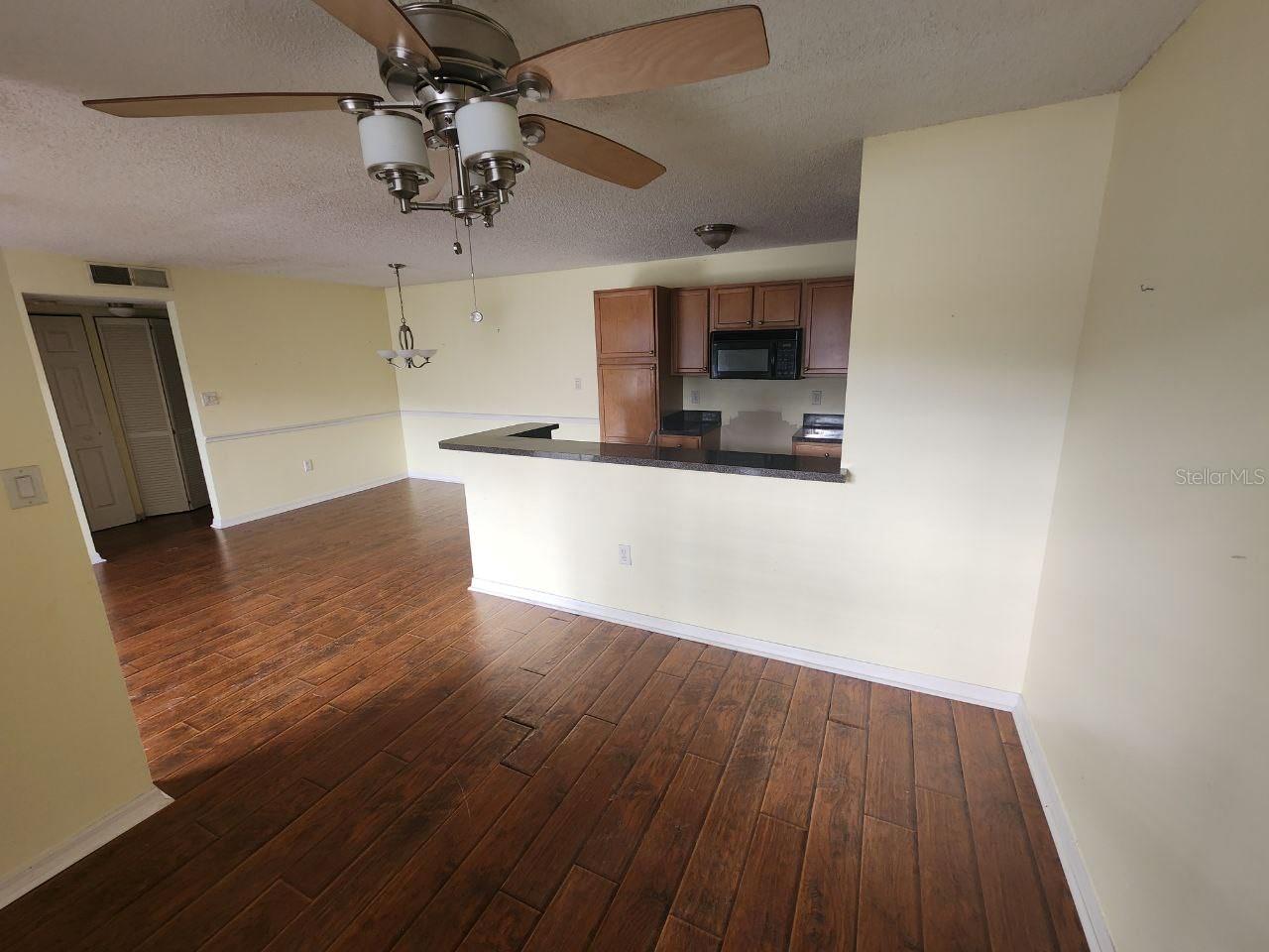 PARK LAKE AT PARSONS A CONDOMI - Residential