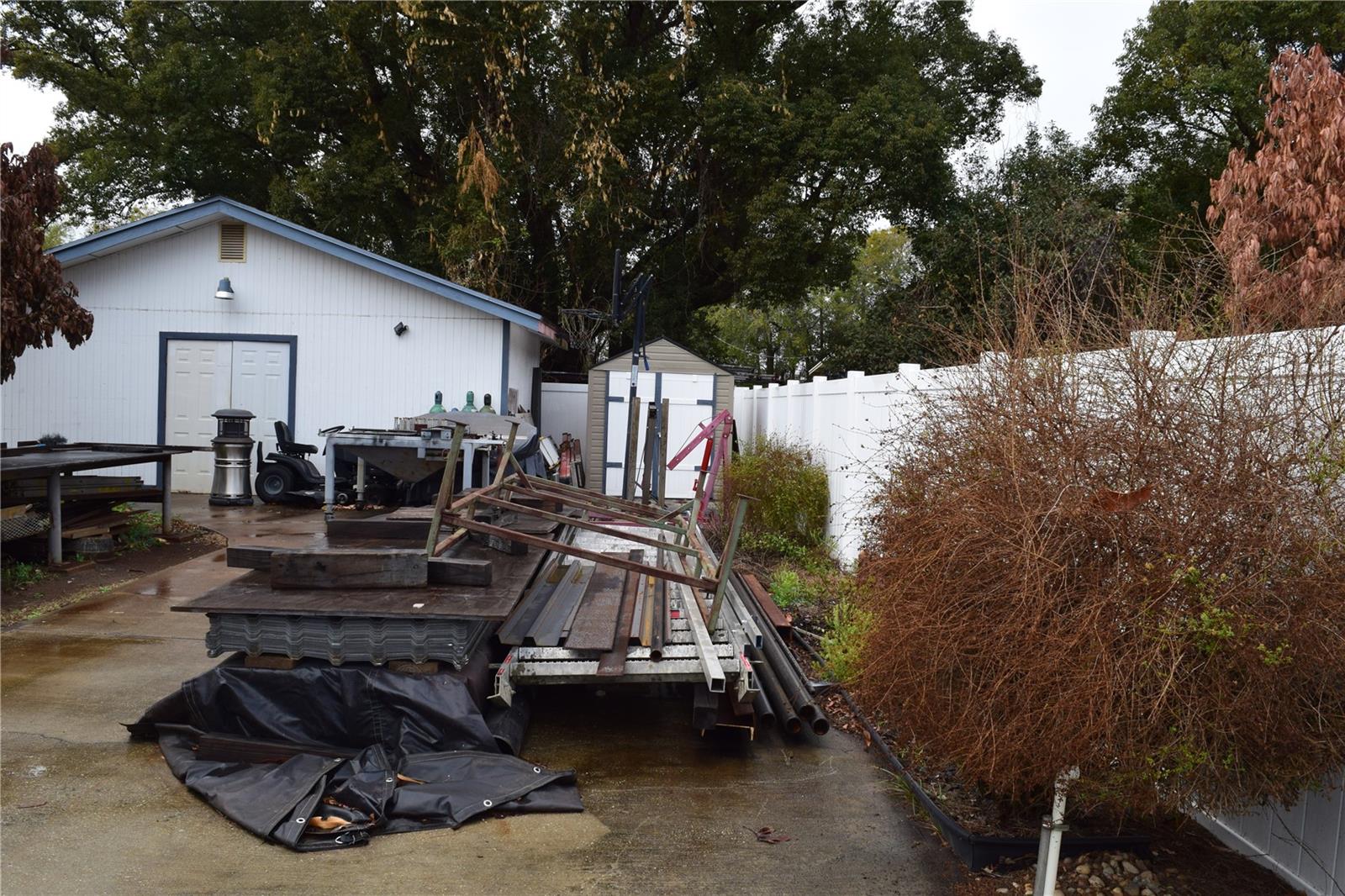 PROSPER COLONY 34-23-29 - Residential