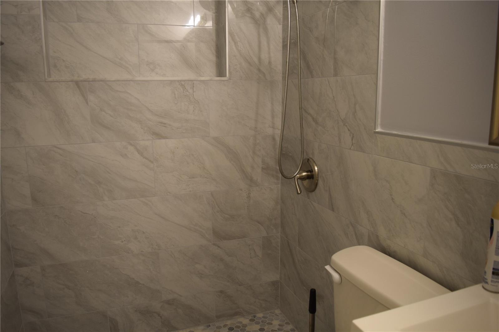 PROSPER COLONY 34-23-29 - Residential