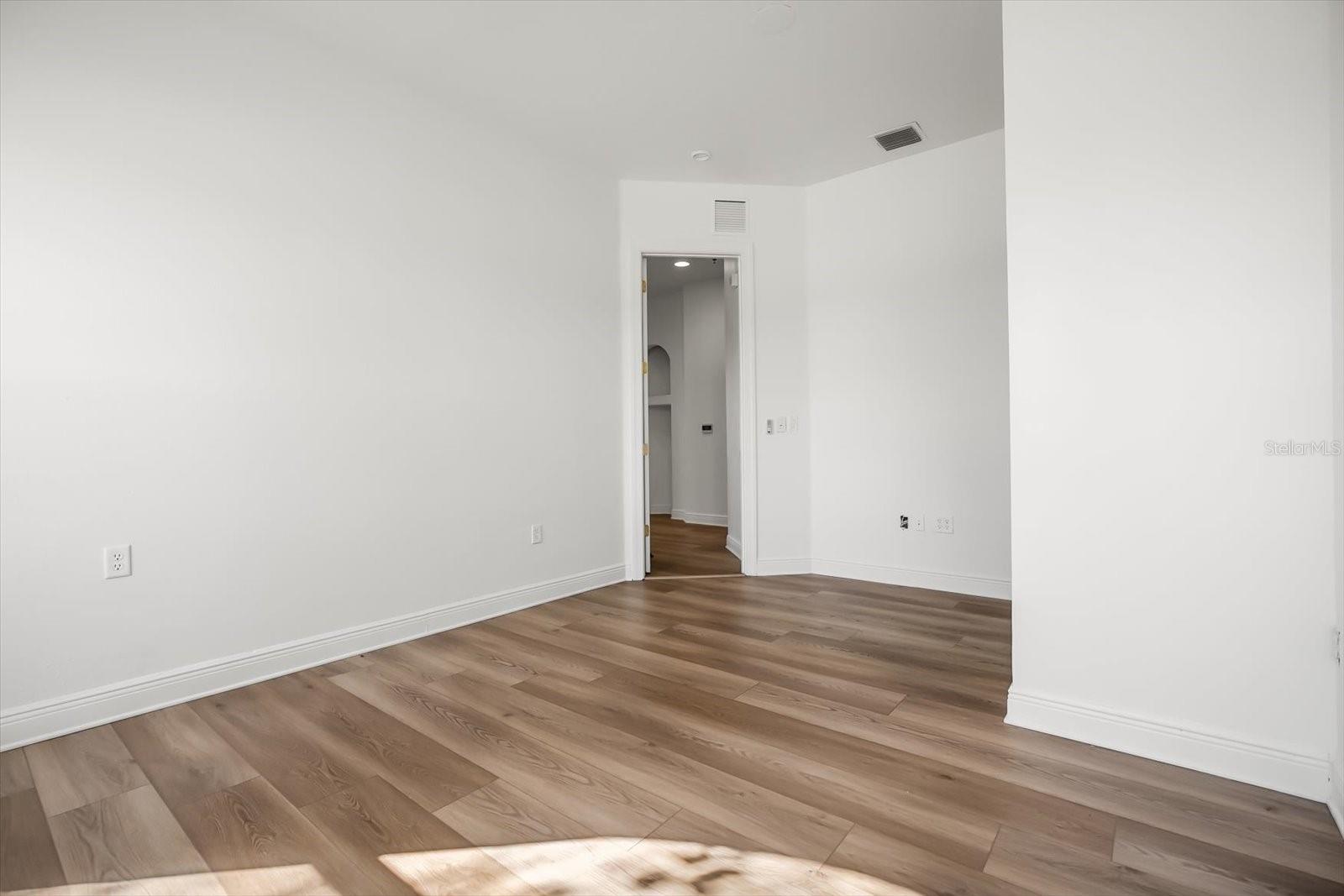 AVALON ESTATES - Residential