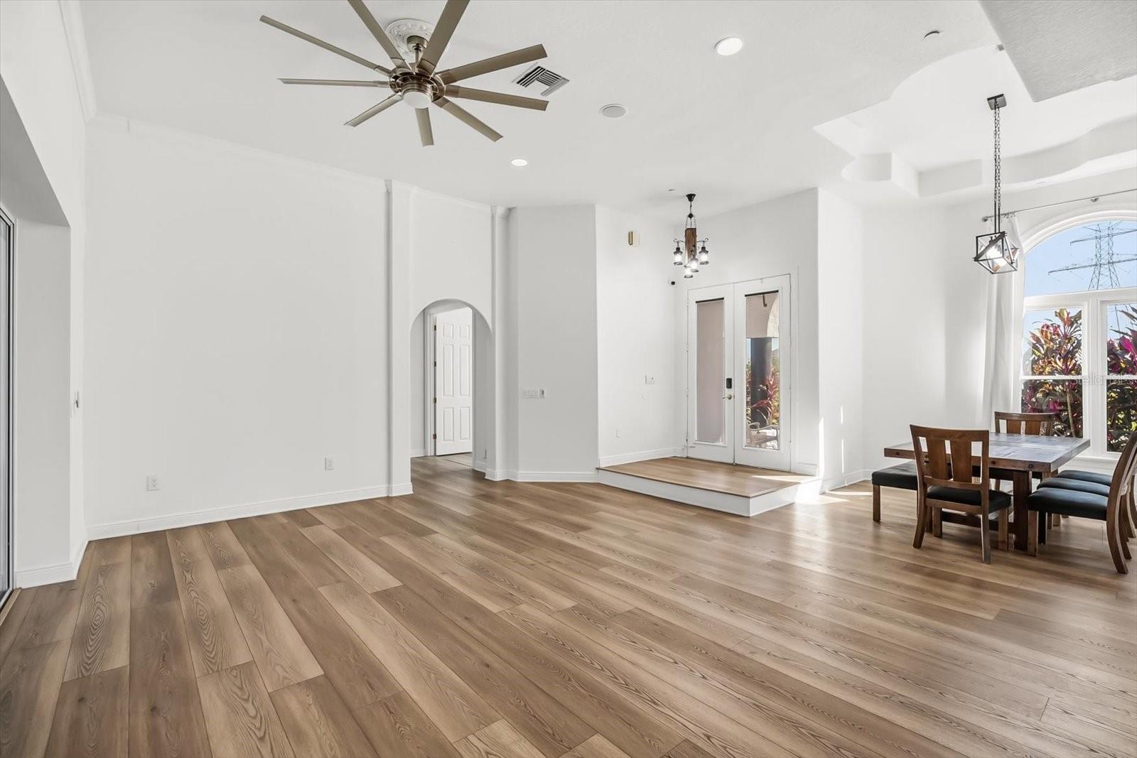 AVALON ESTATES - Residential