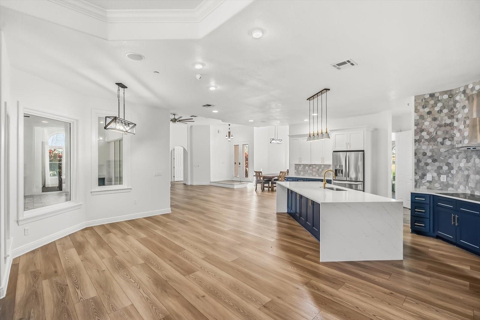 AVALON ESTATES - Residential