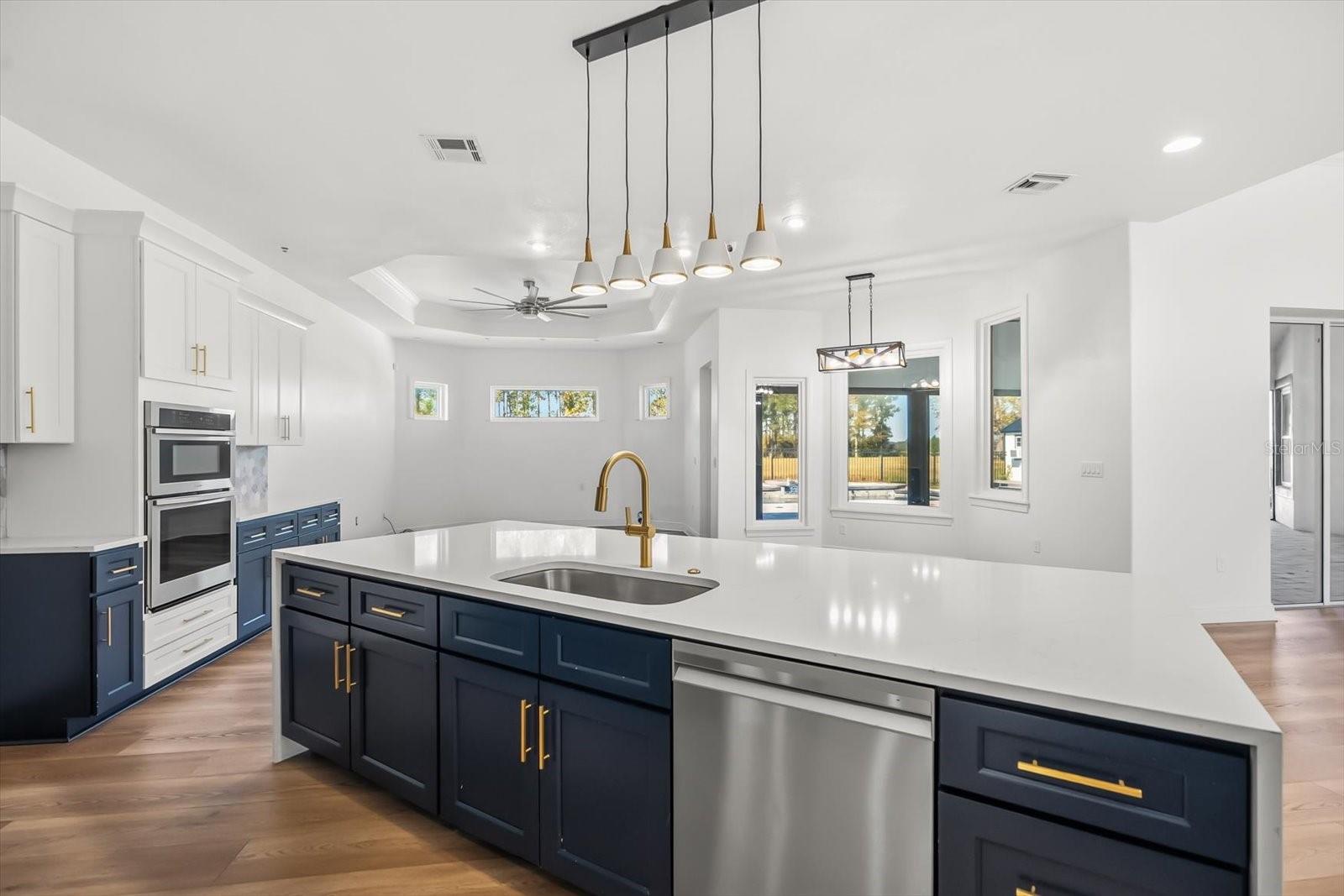 AVALON ESTATES - Residential