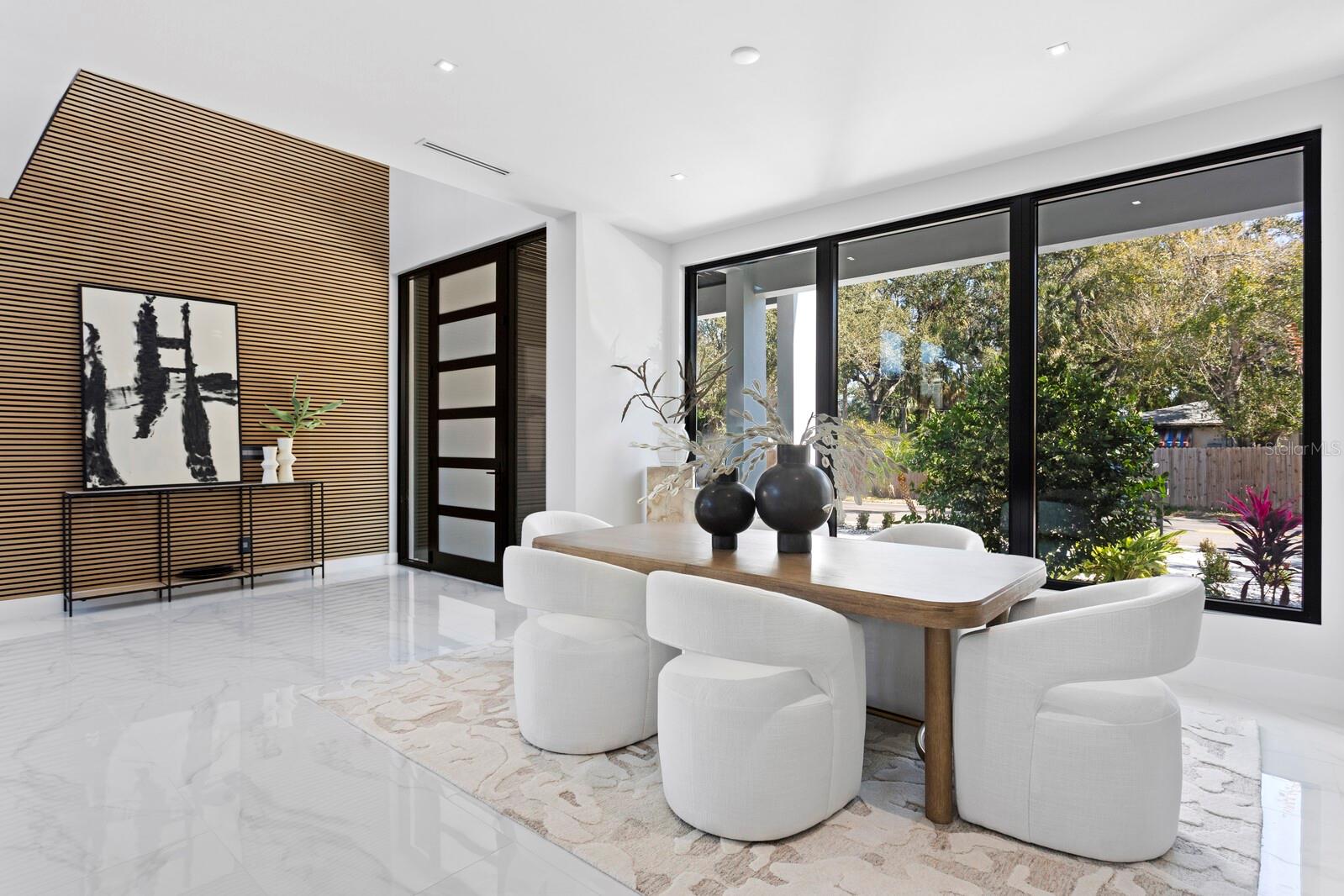 LA LINDA TERRACE - Residential