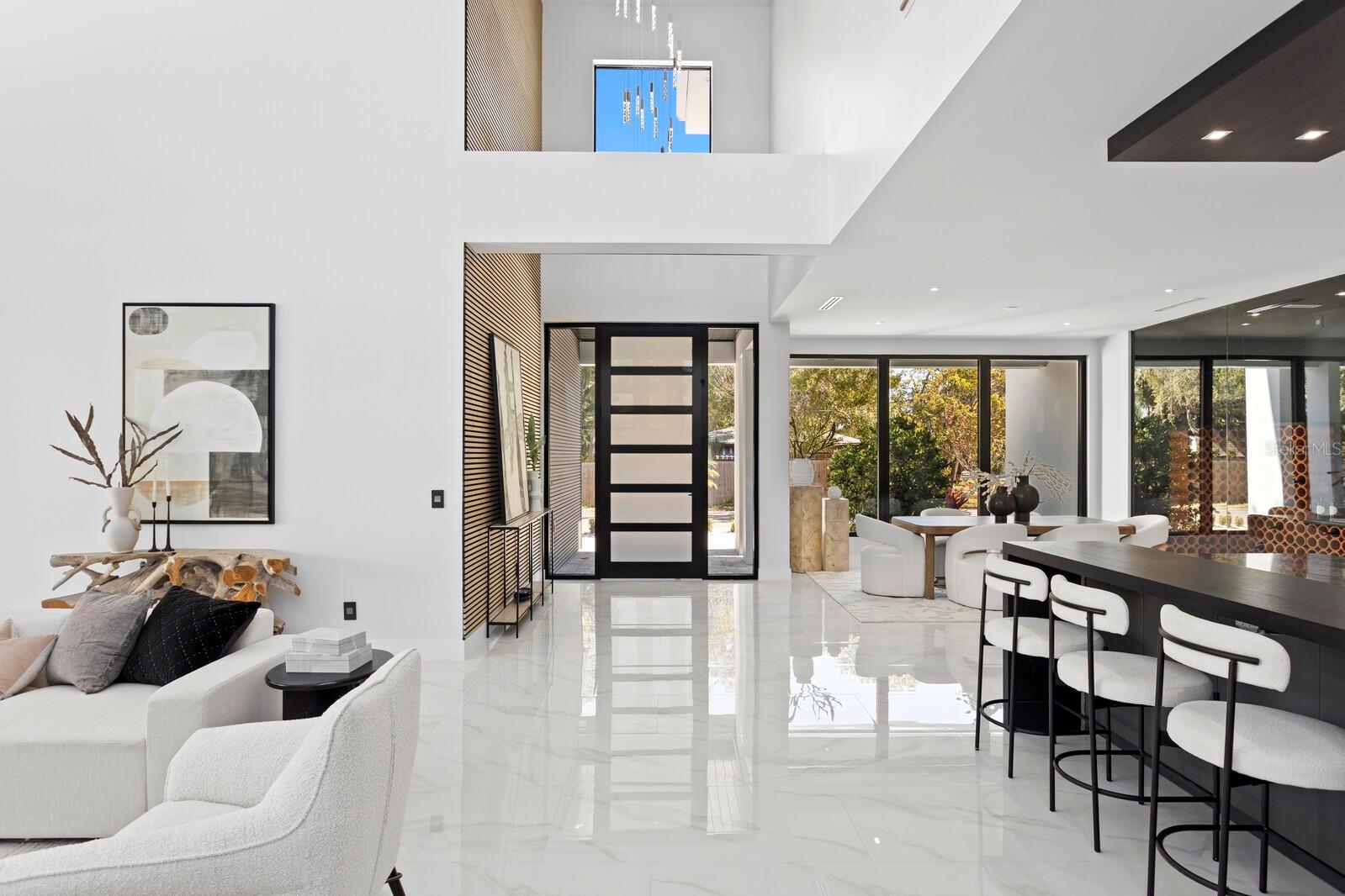 2089 ARLINGTON STREET