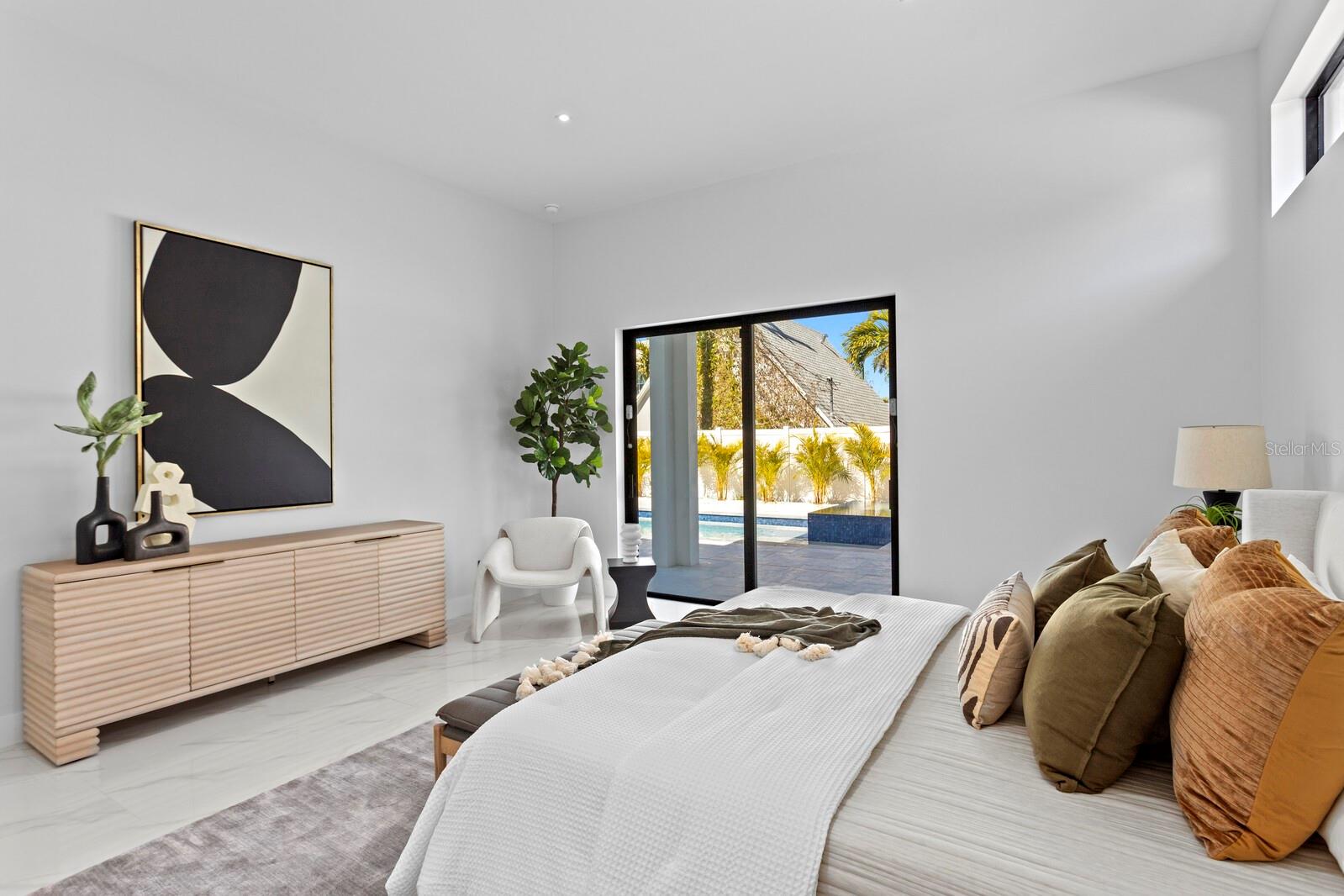 LA LINDA TERRACE - Residential