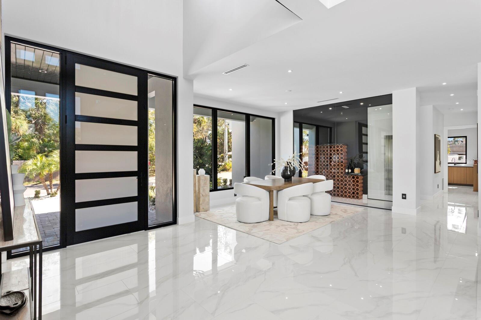 LA LINDA TERRACE - Residential