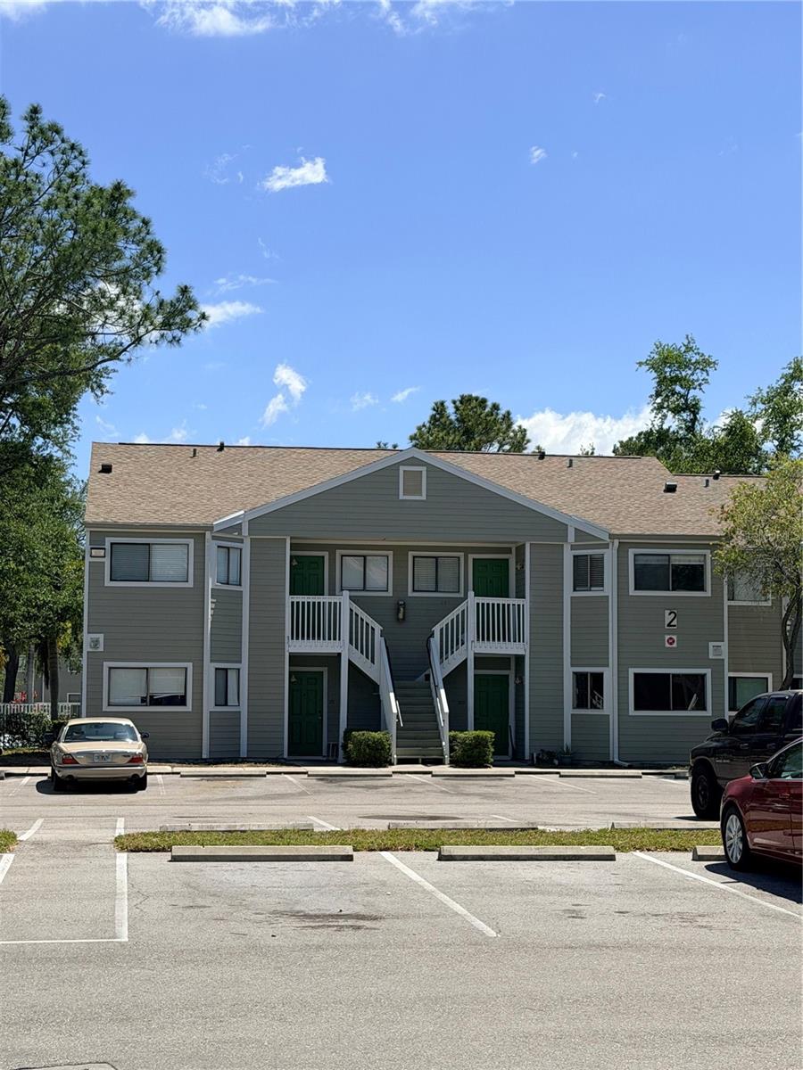 BRITTANYS PLACE CONDO - Residential Lease