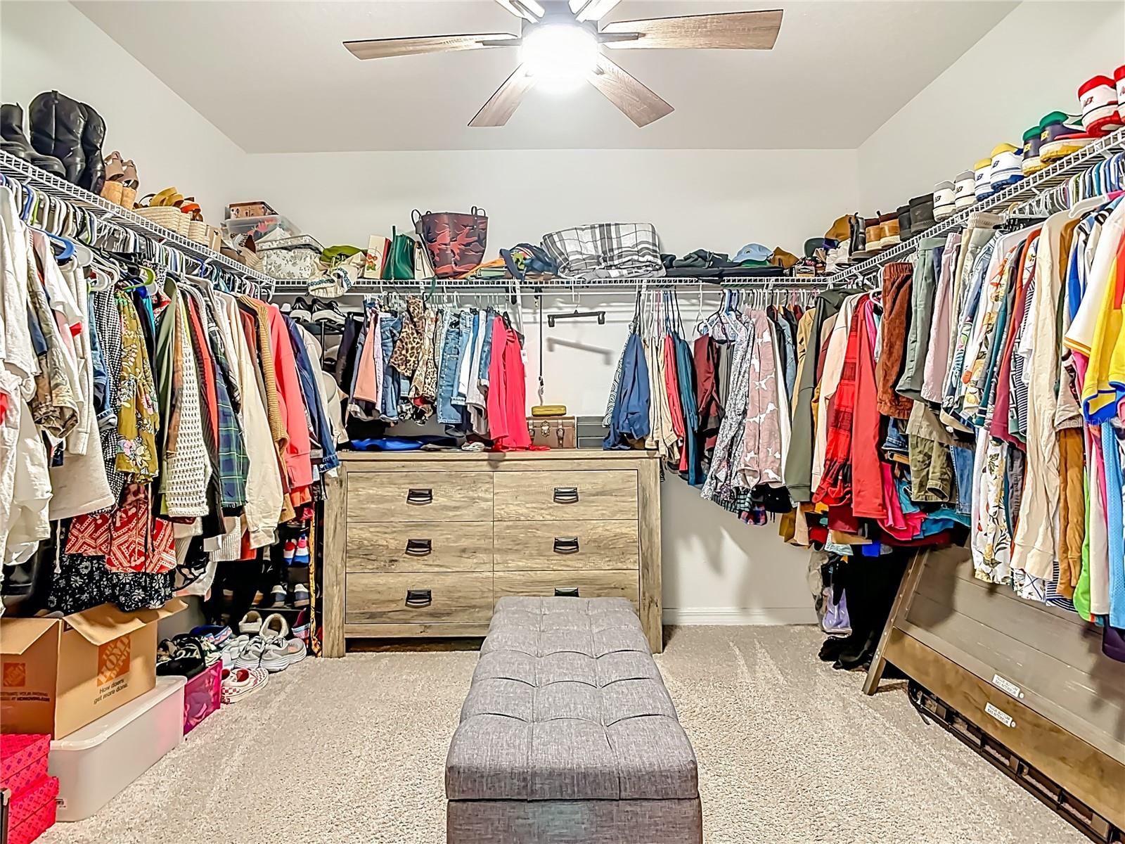 LINCOLN OAKS - Residential