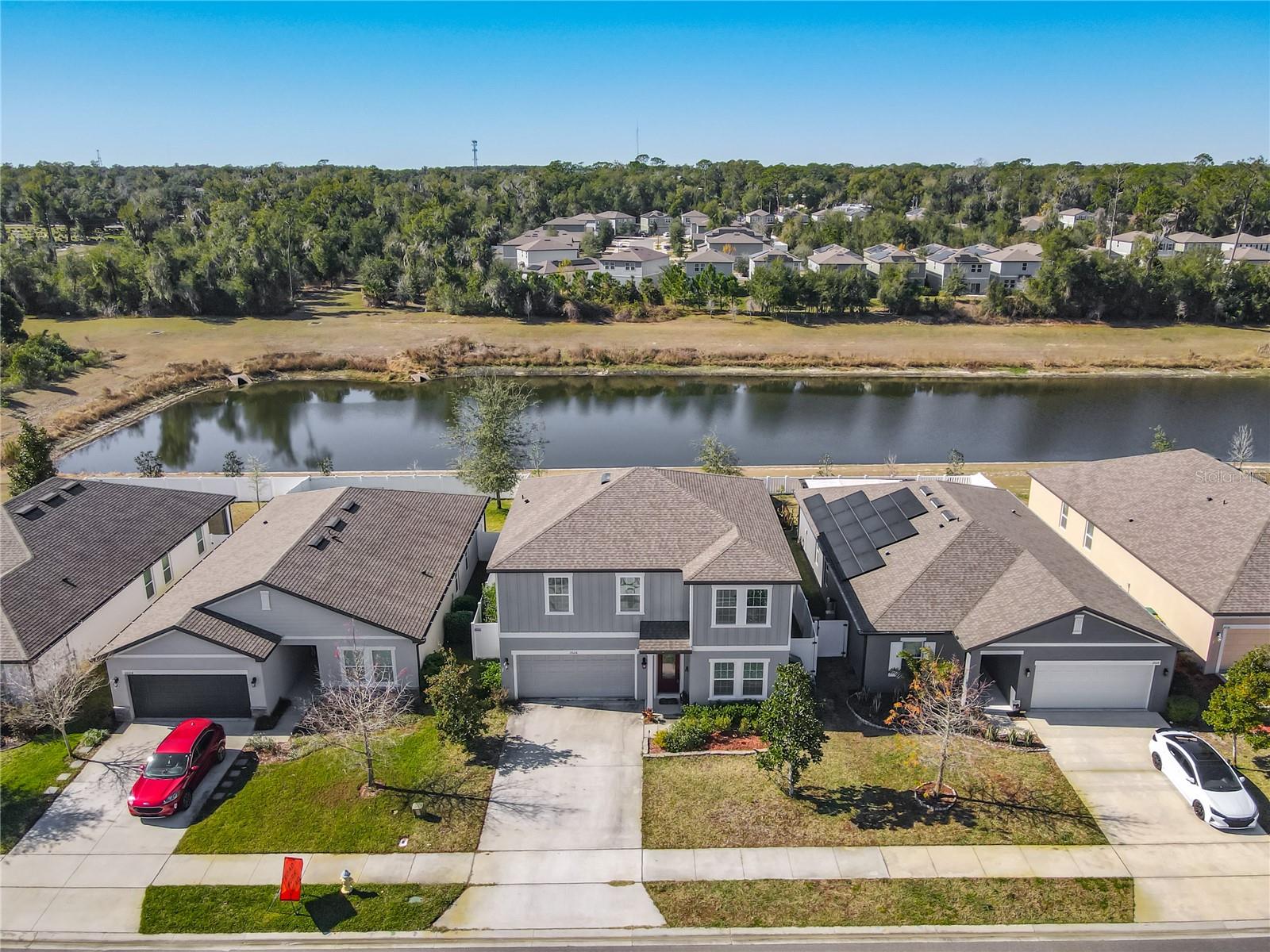 LINCOLN OAKS - Residential