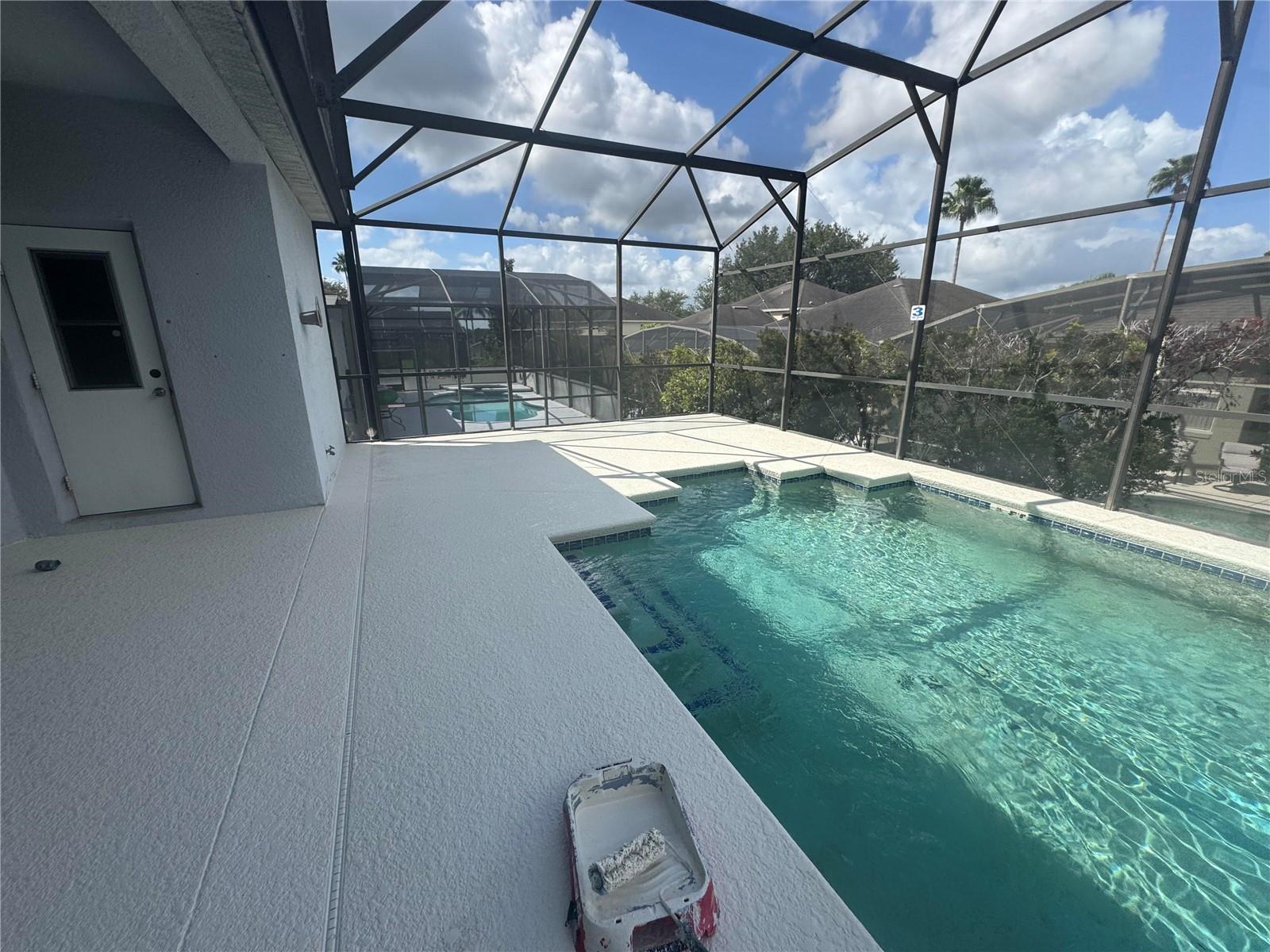 CALABAY PARC - Residential Lease