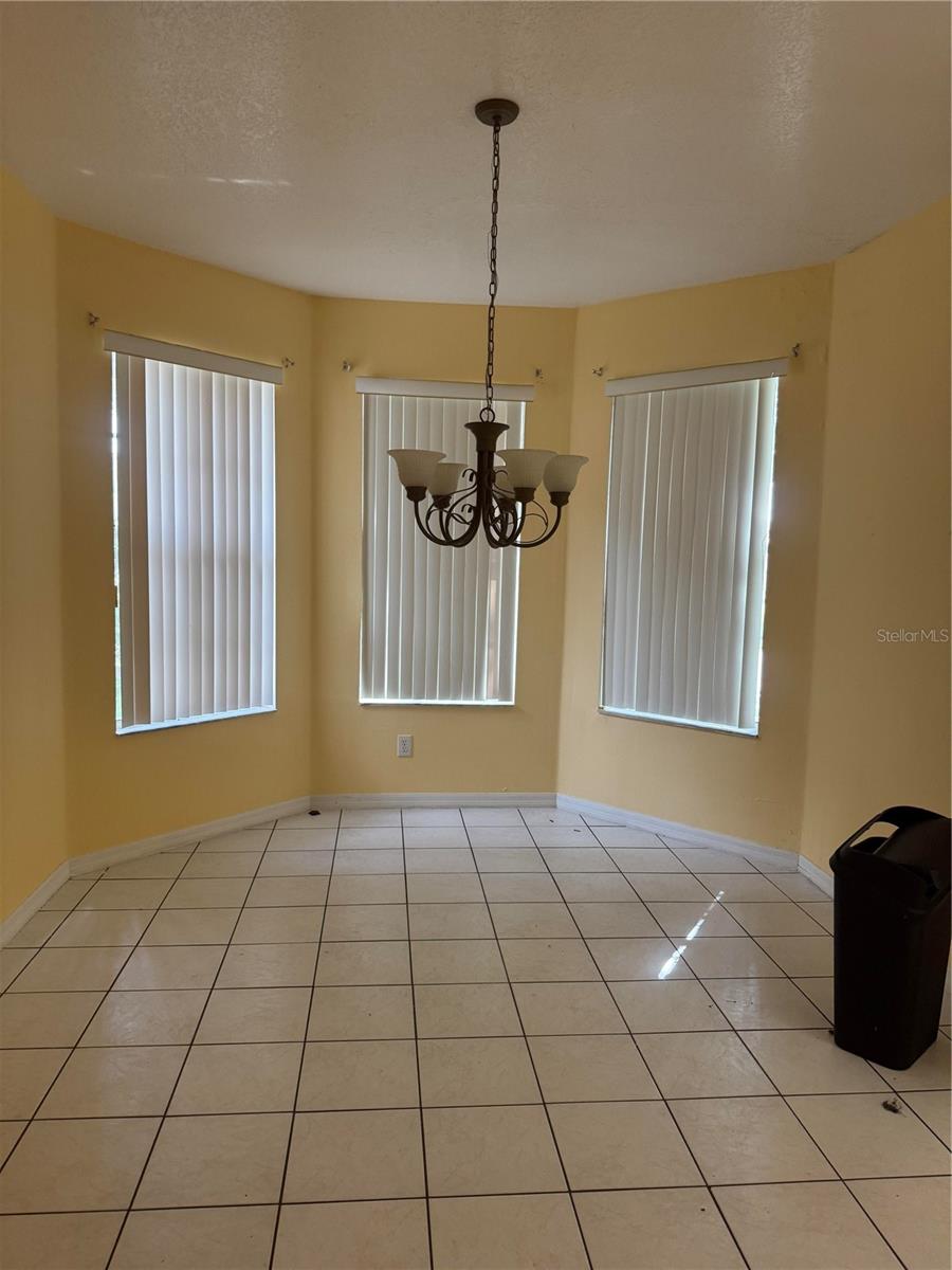 CALABAY PARC - Residential Lease