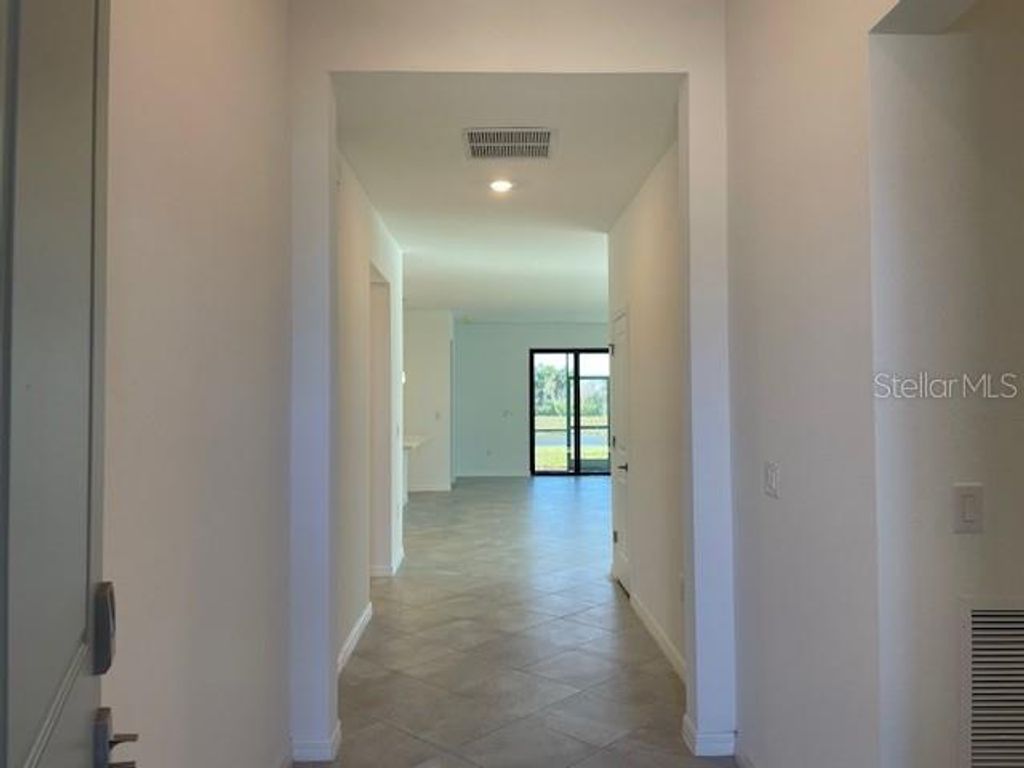 Photo of 17384 Luminous Avenue, Venice, FL 34293 (MLS # A4677106)