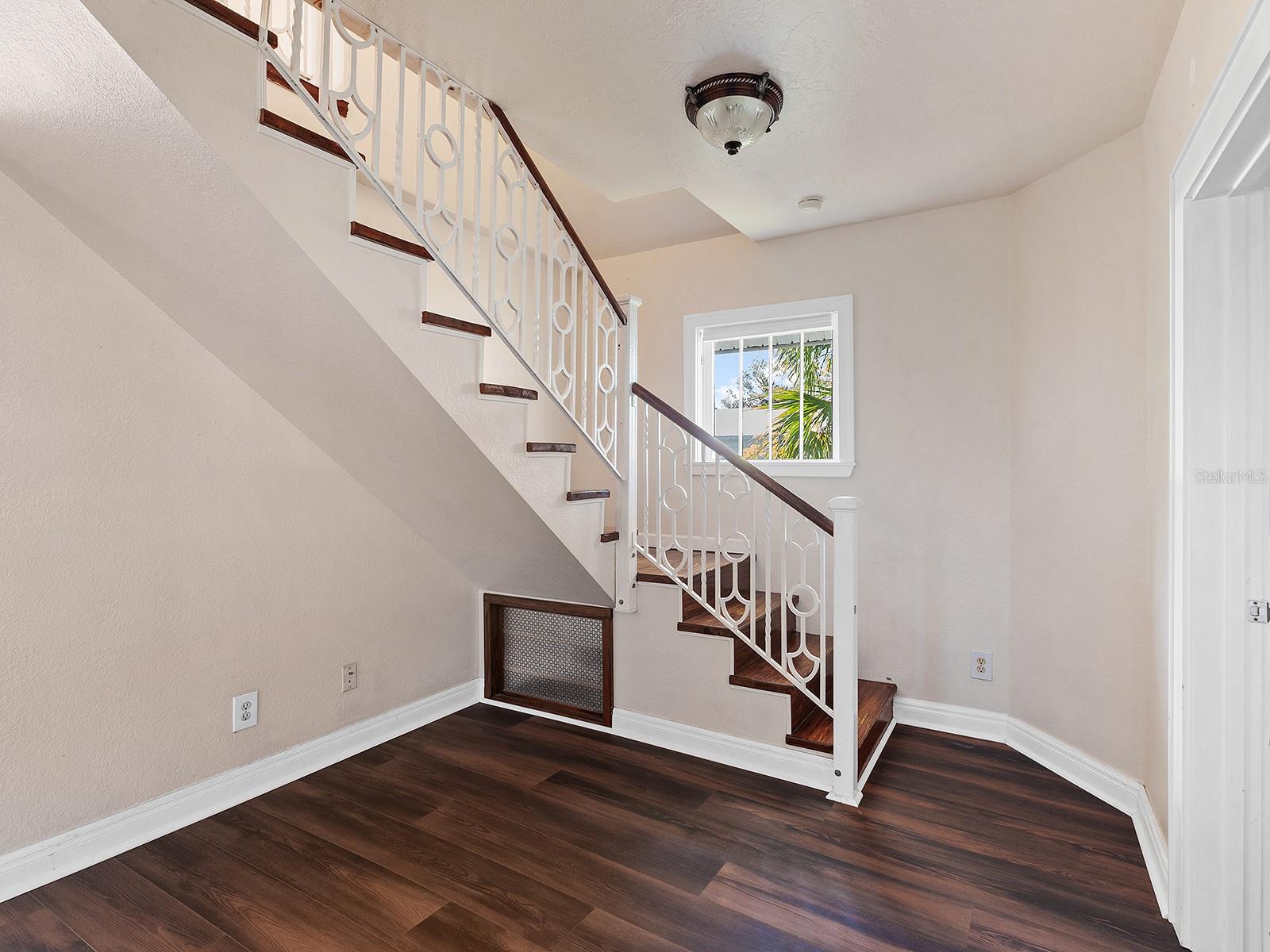 CLIFFORDS SUB - Residential