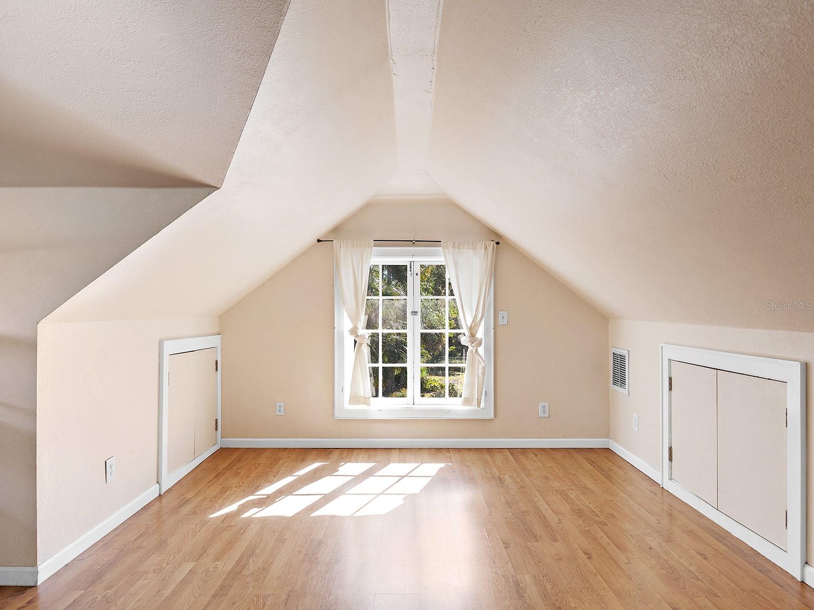 CLIFFORDS SUB - Residential