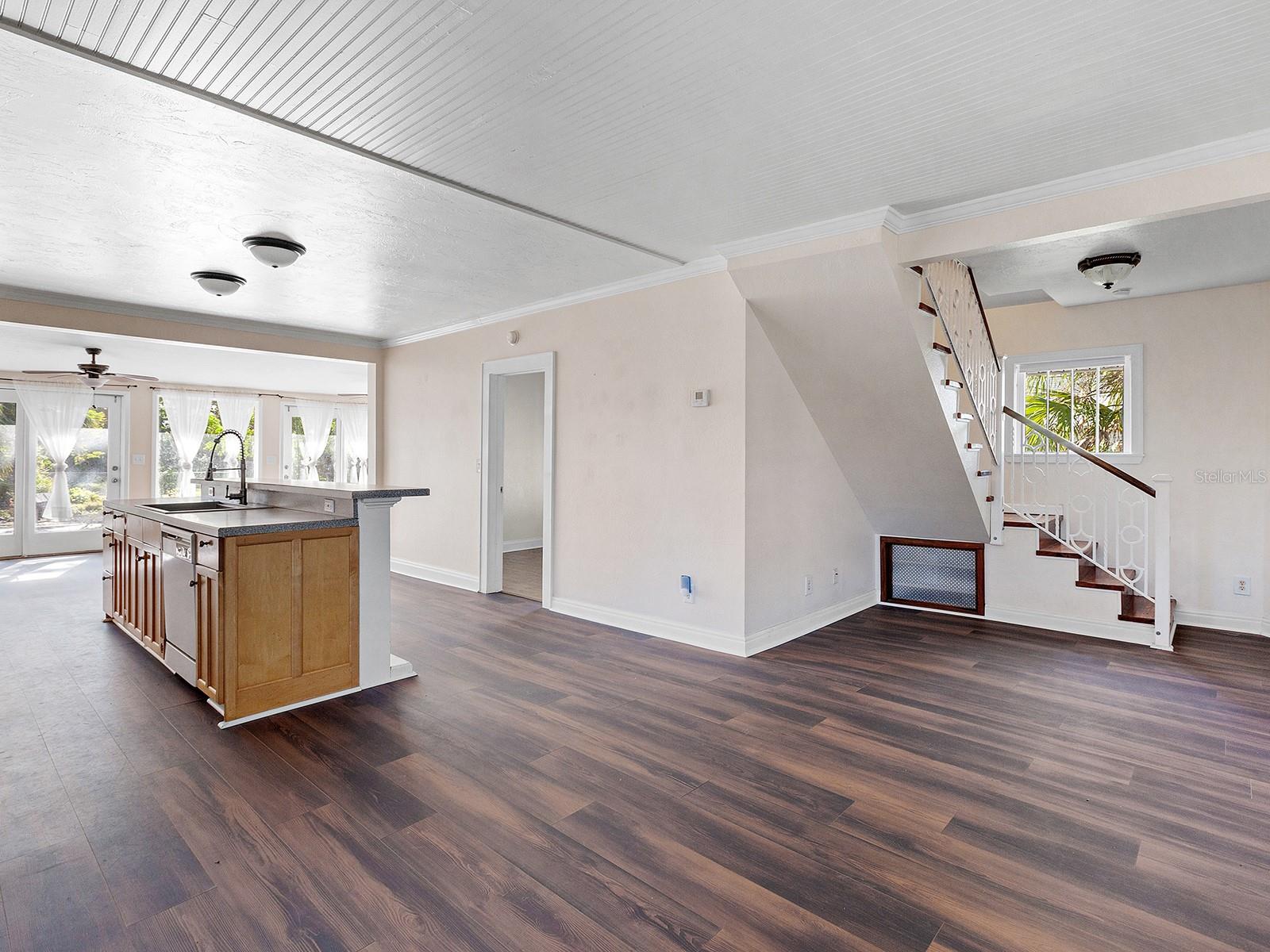 2724 ASHTON ROAD