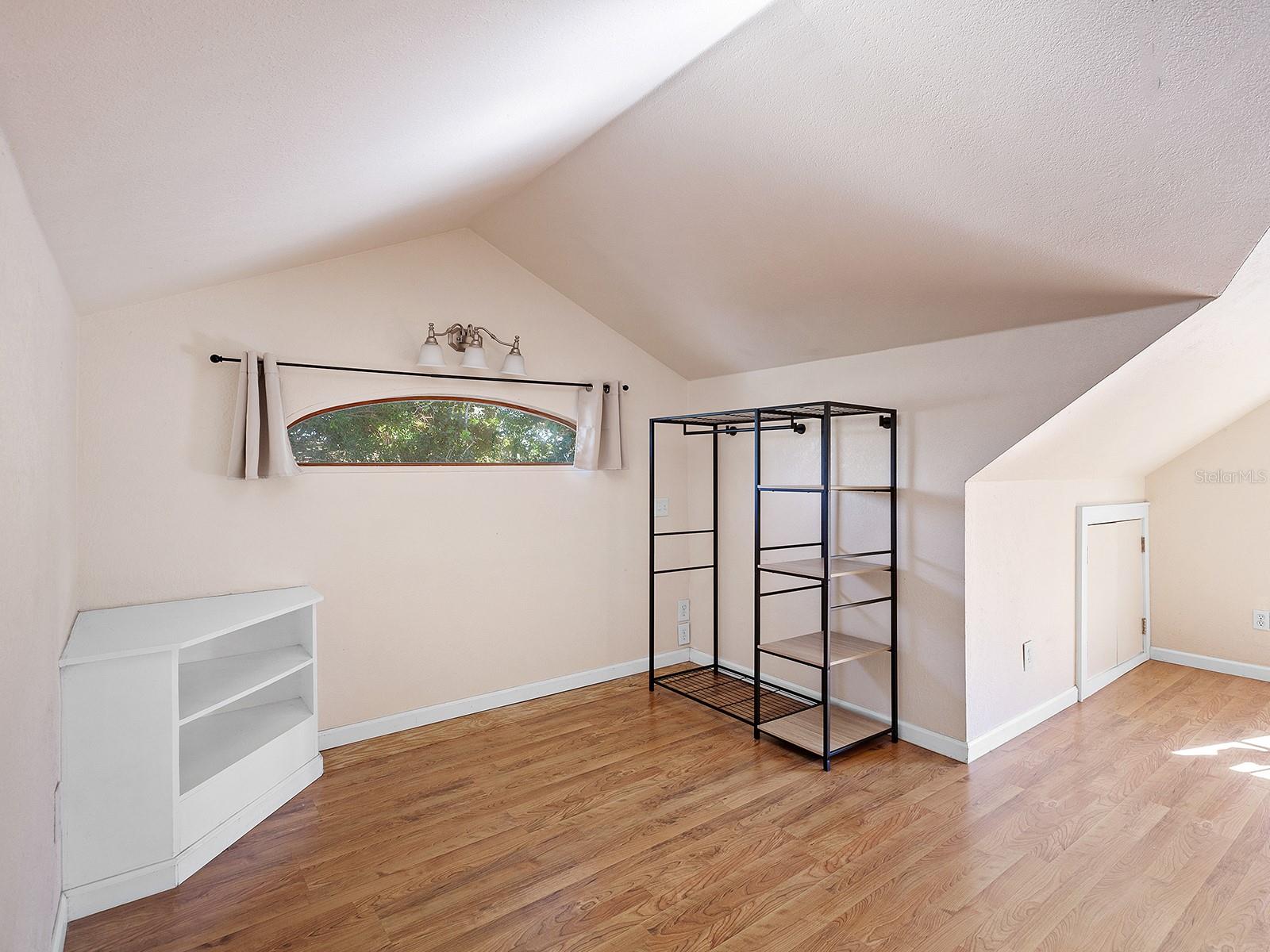 CLIFFORDS SUB - Residential