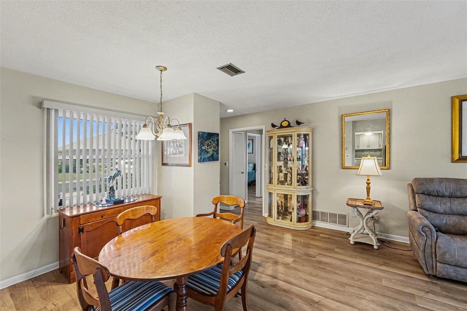 SEMINOLE-ON-THE-GREEN VILLAS - Residential