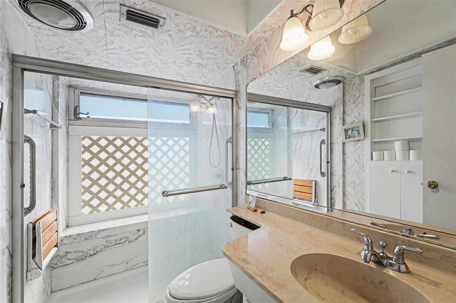 SEMINOLE-ON-THE-GREEN VILLAS - Residential