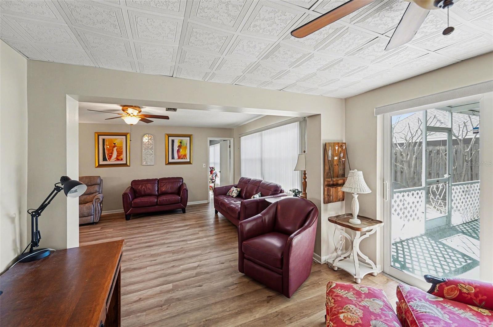 SEMINOLE-ON-THE-GREEN VILLAS - Residential