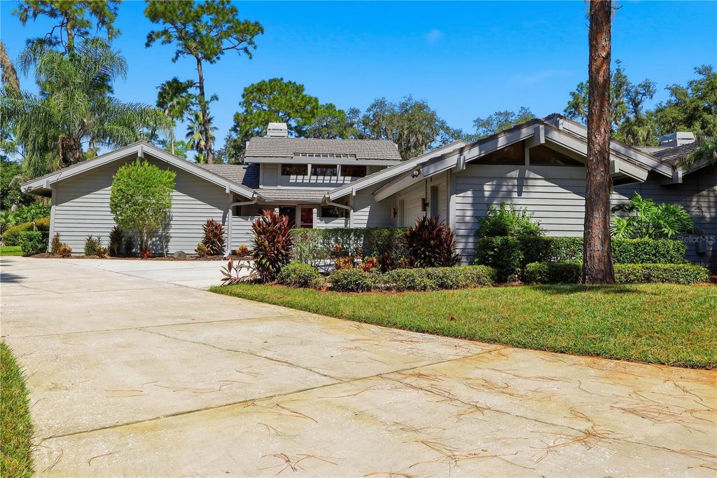 Photo of 5355 Cobblestone Court, Wesley Chapel, FL 33543 (MLS # TB8407739)