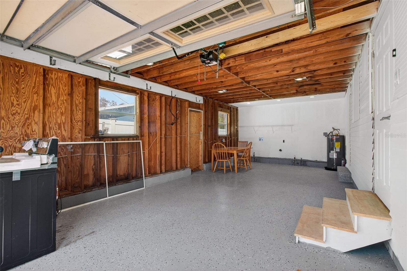 MONTEREY HEIGHTS - Residential