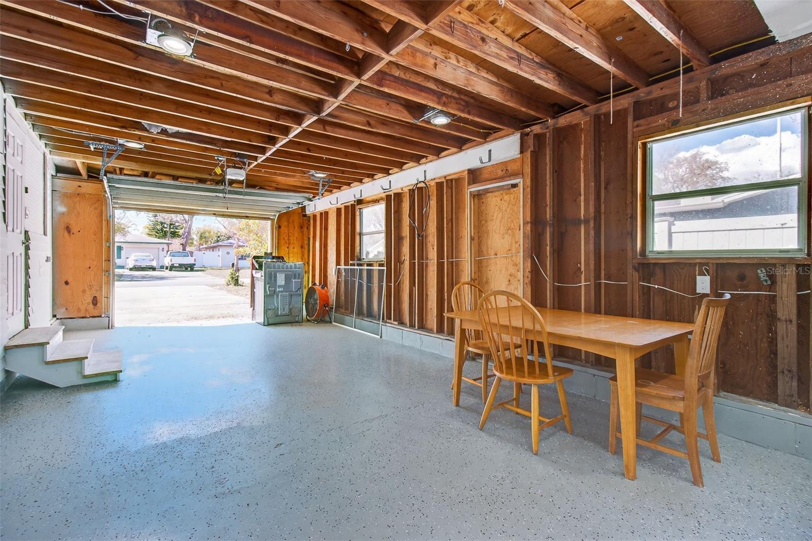 MONTEREY HEIGHTS - Residential