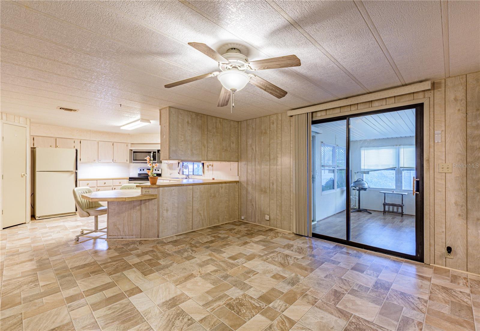 SPANISH TRAILS VILLAGE CONDO - Residential