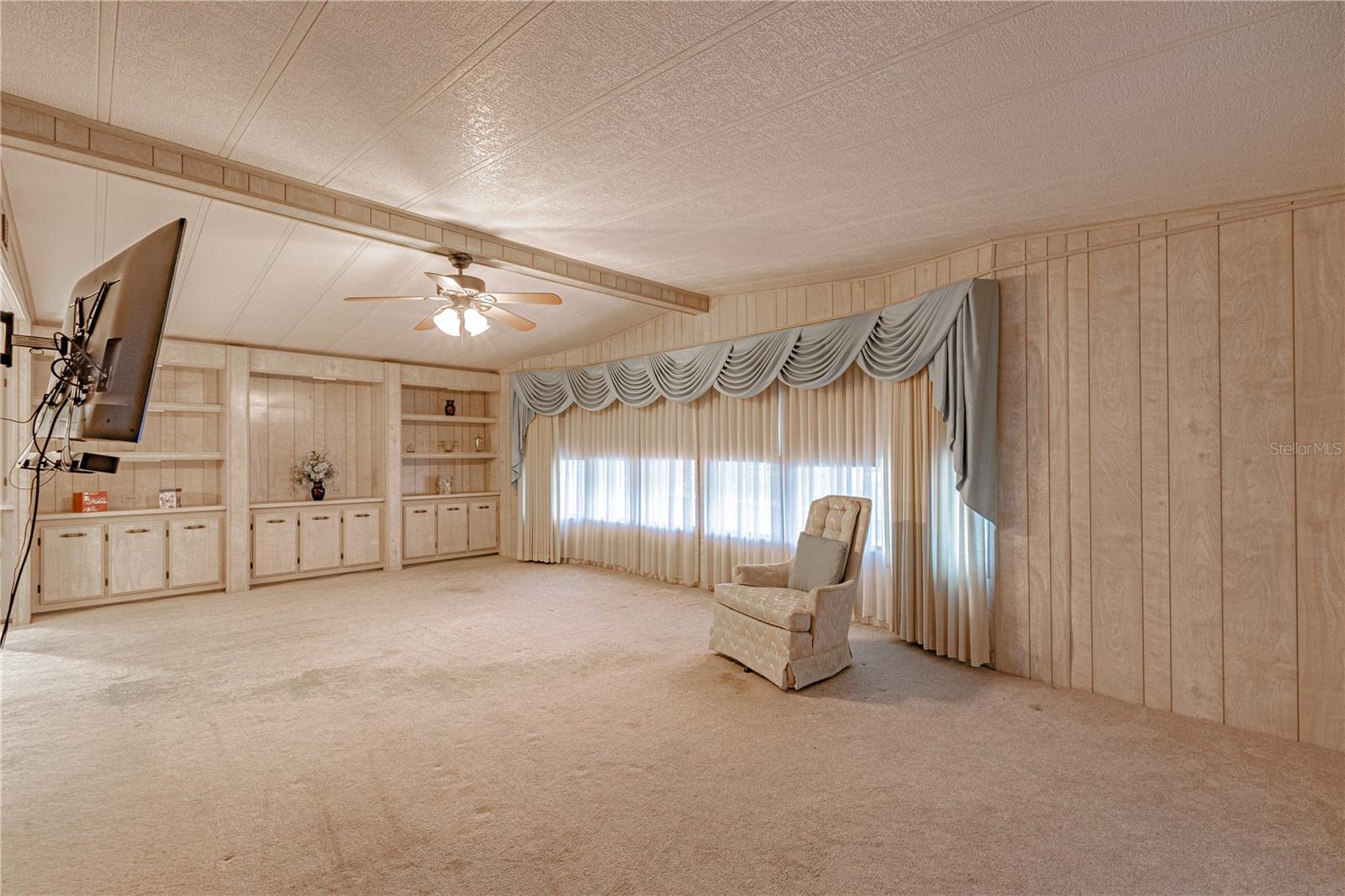 SPANISH TRAILS VILLAGE CONDO - Residential