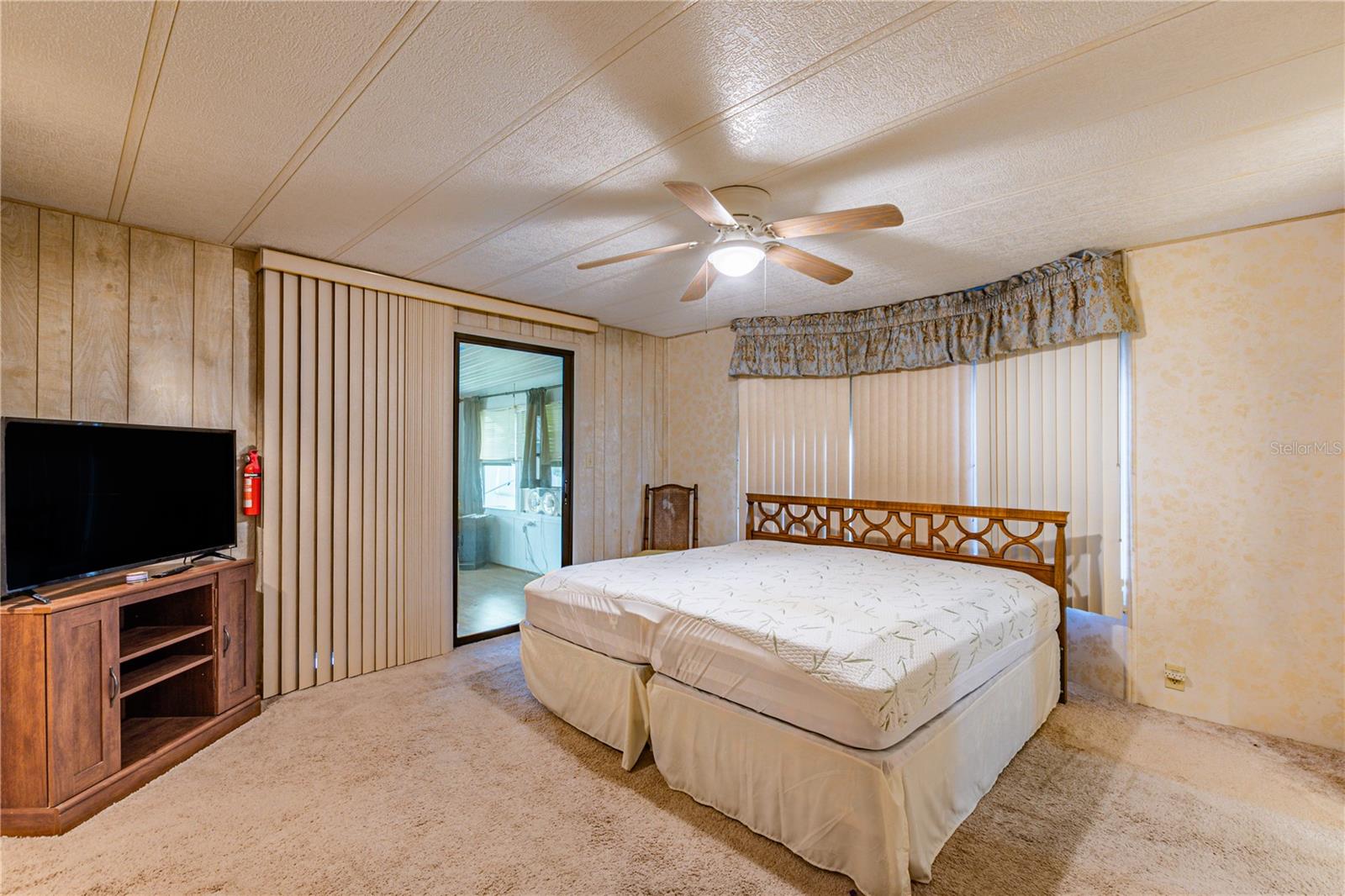 SPANISH TRAILS VILLAGE CONDO - Residential