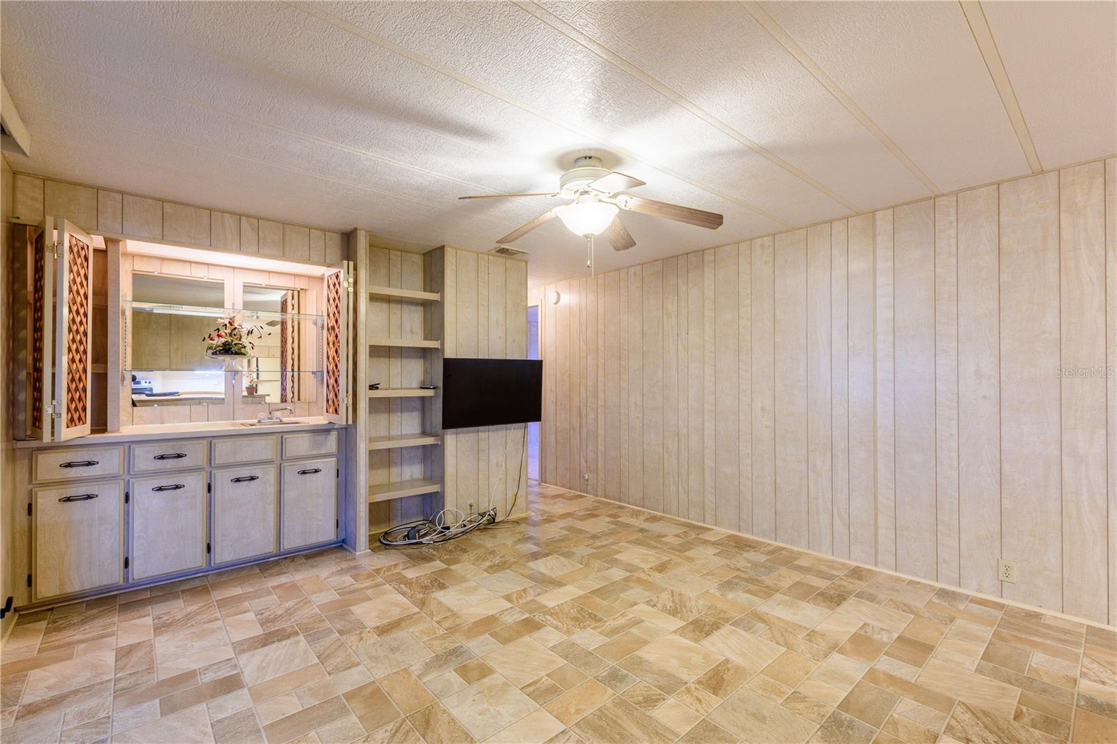 SPANISH TRAILS VILLAGE CONDO - Residential
