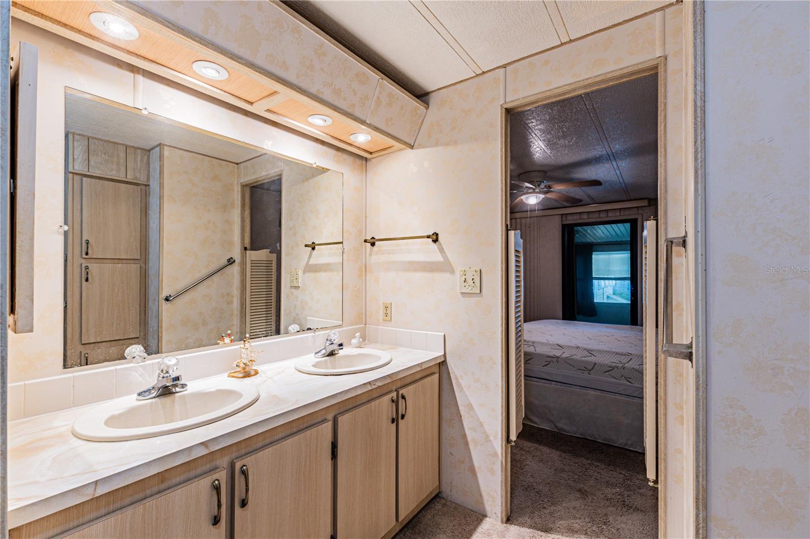 SPANISH TRAILS VILLAGE CONDO - Residential