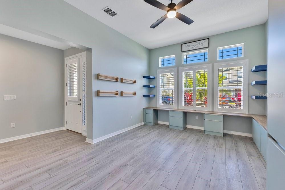 9406 LAUNCH POINT ROAD