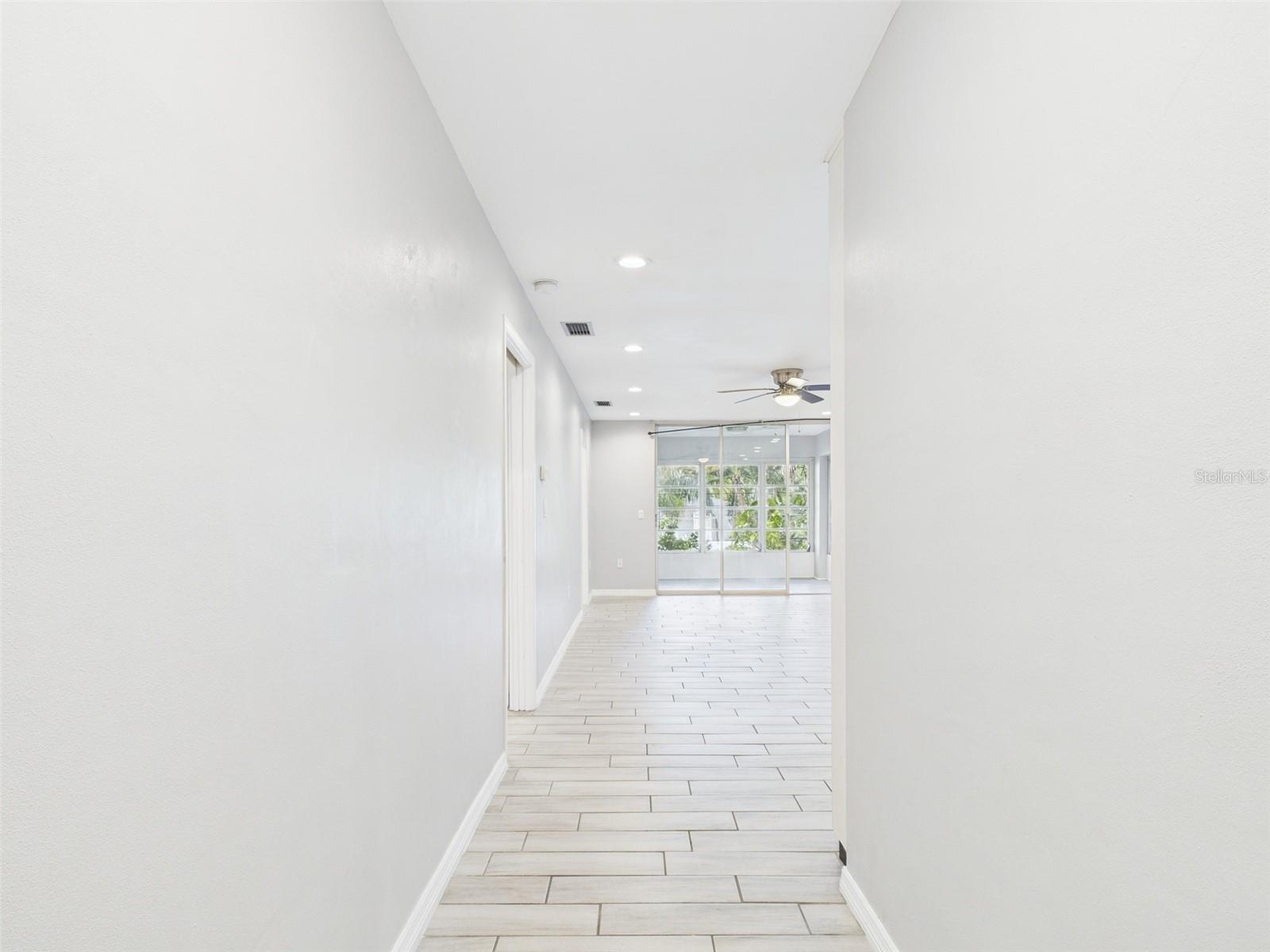 1433 S BELCHER ROAD G13