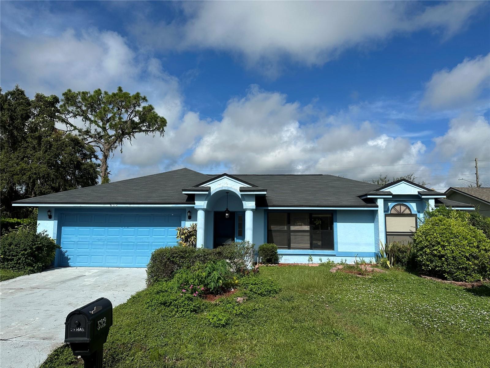 This Cozy 4 Bedrooms 3 Bathrooms home features a pool, with two master suites, cable, internet, and lawn care are included in the monthly Rent. don't miss out on this great opportunity!