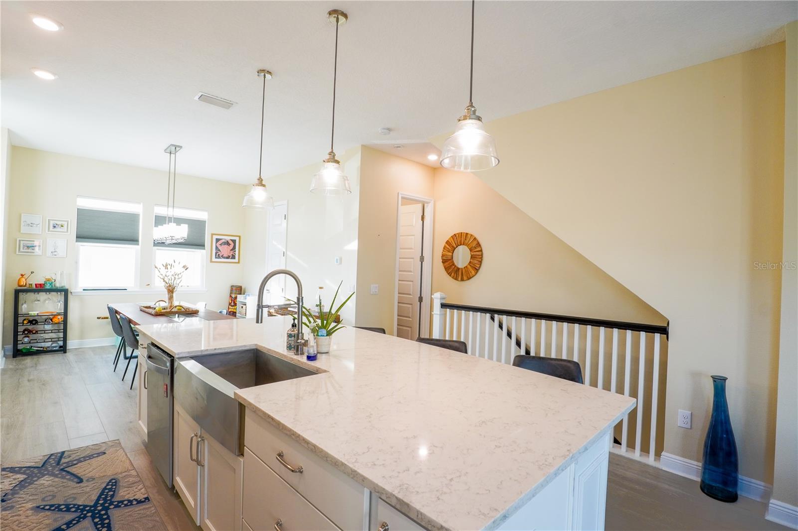 BURLINGTON TWNHMS REP - Residential