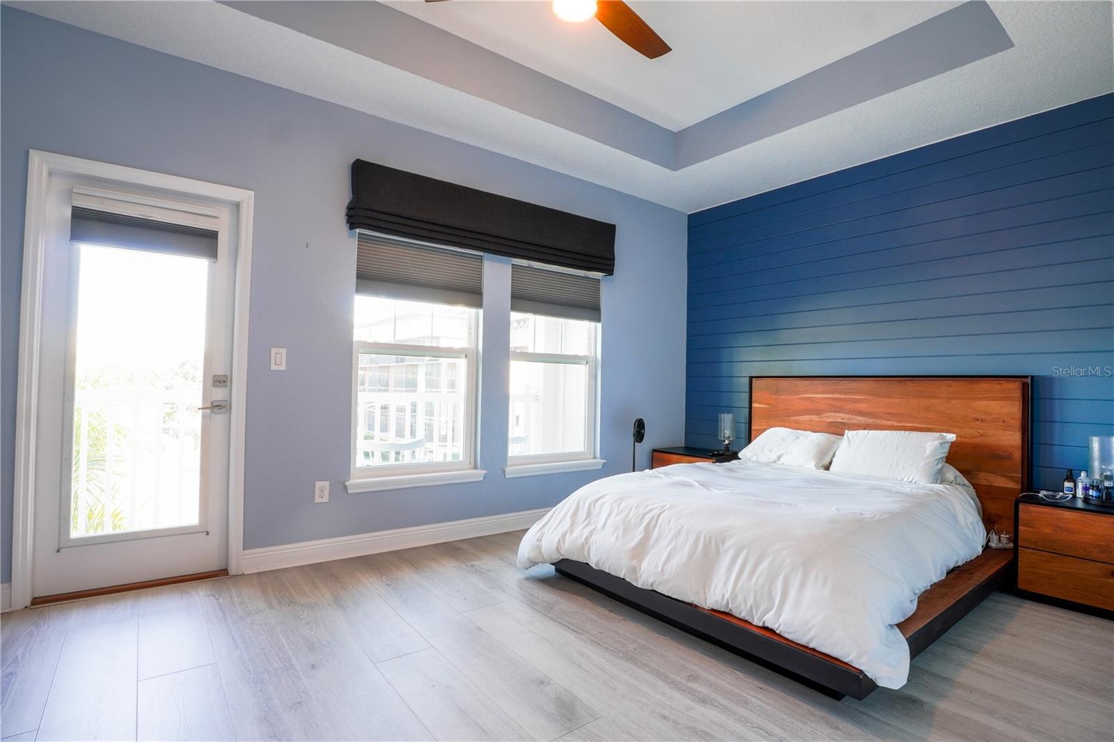 BURLINGTON TWNHMS REP - Residential