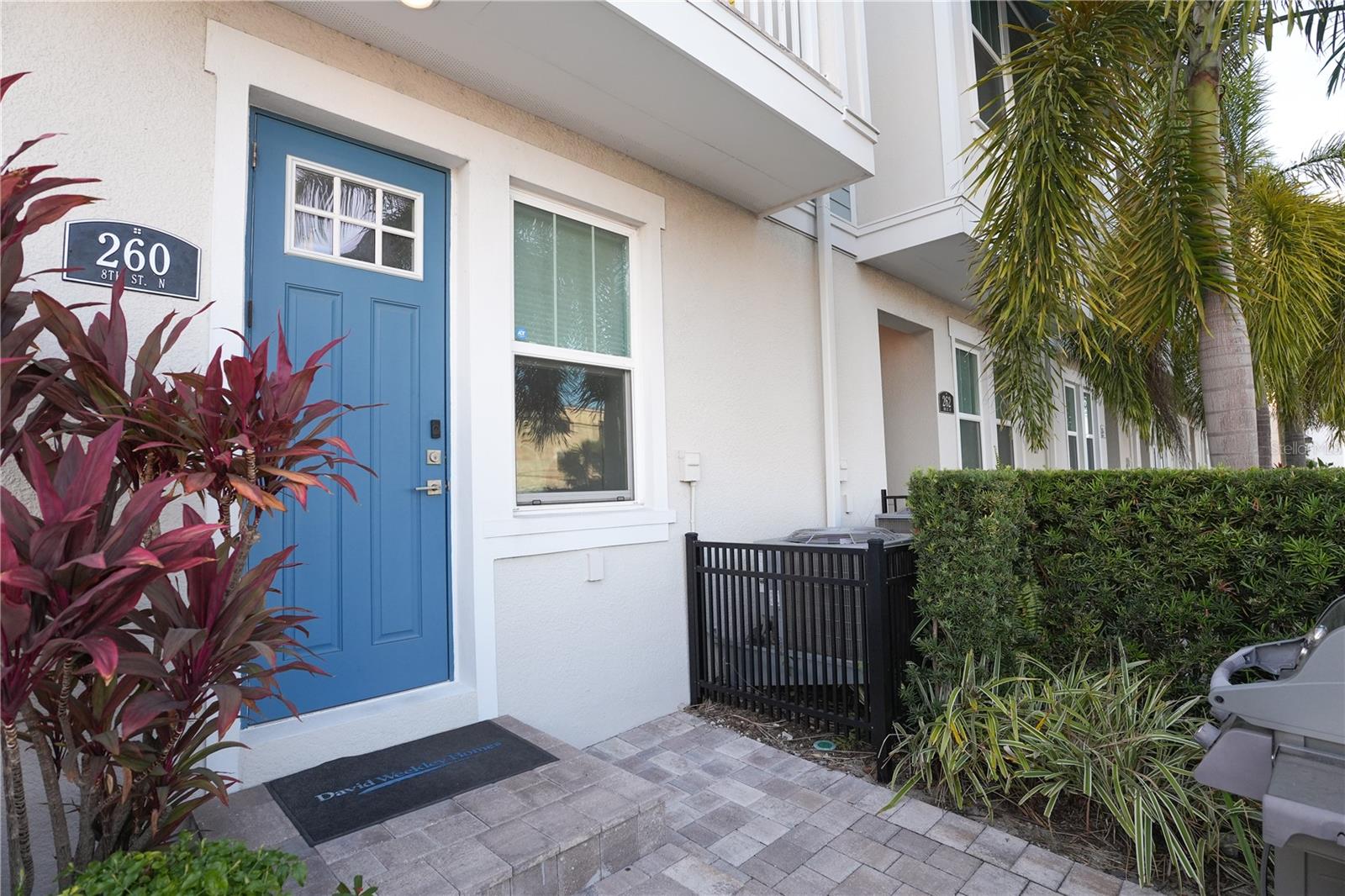 BURLINGTON TWNHMS REP - Residential