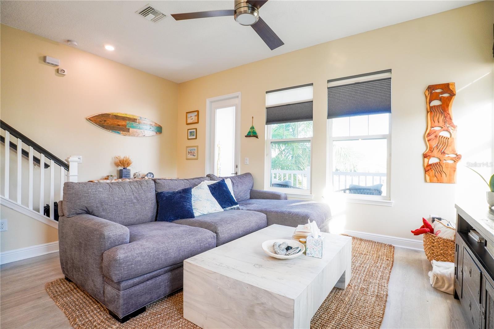 BURLINGTON TWNHMS REP - Residential